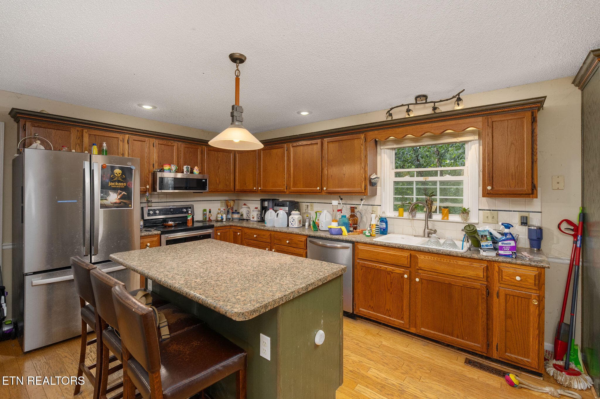 KITCHEN - 212 Pickens Rd, Kingsport, TN 37663, Kingsport