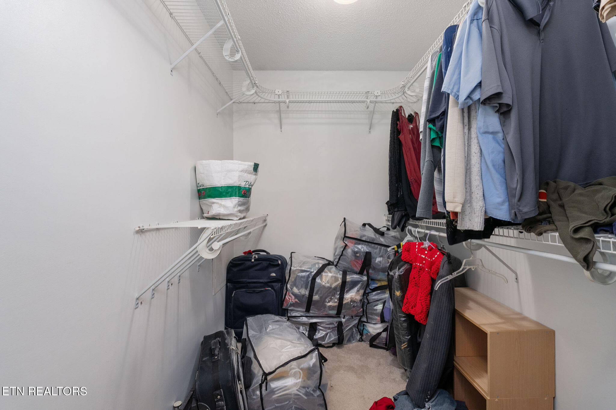 WALK IN CLOSET - 212 Pickens Rd, Kingsport, TN 37663, Kingsport