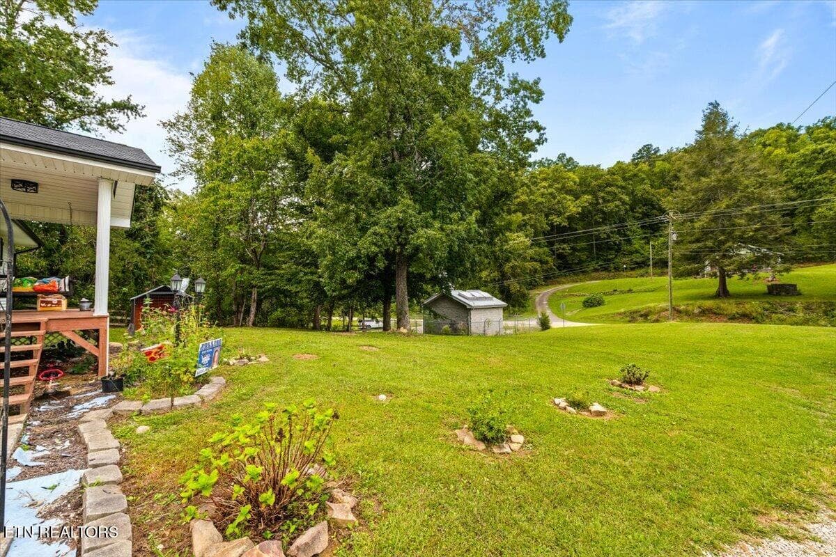 Front Yard - 4367 Highway 297, Newcomb, TN 37819, Newcomb