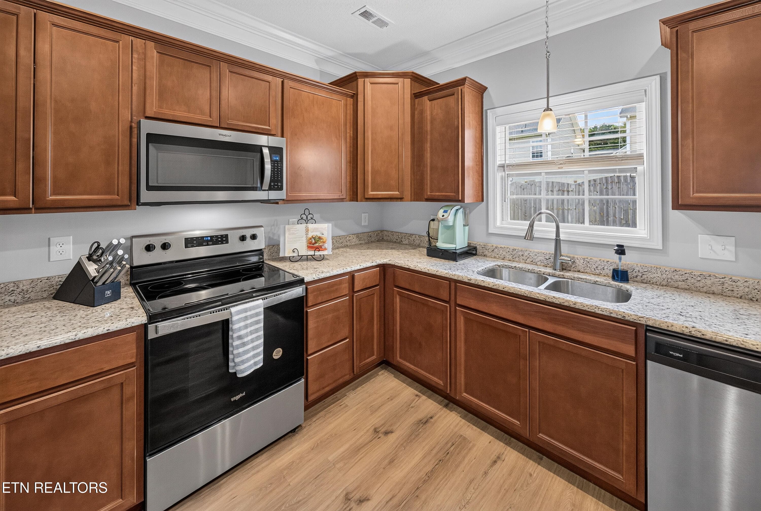 L40A1017 - 5947 Honeycrisp Rd, Knoxville, TN 37931, Knoxville