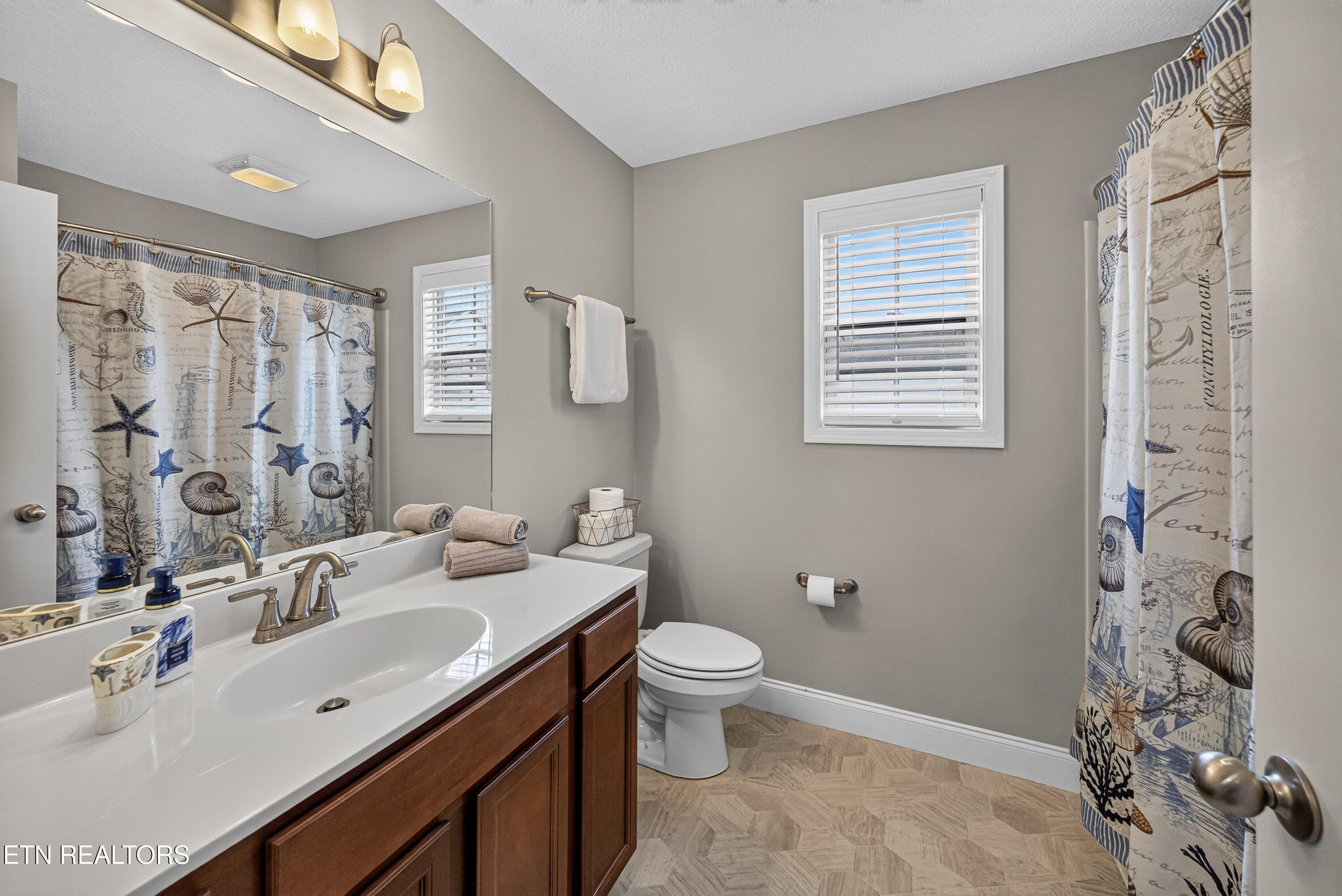 Upstairs stairs full bath - 5947 Honeycrisp Rd, Knoxville, TN 37931, Knoxville
