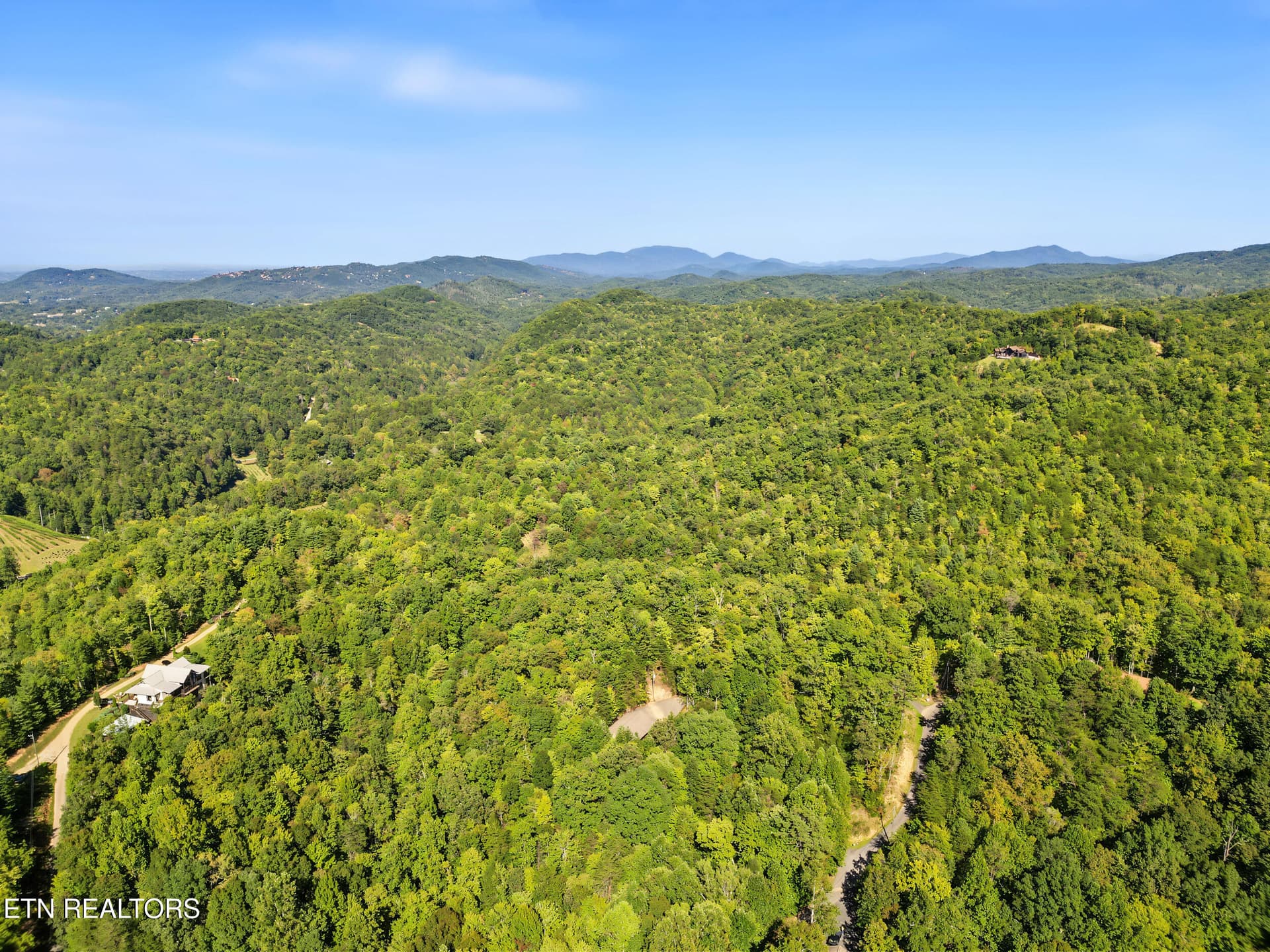 DJI_0095_ - 1533 Honey Bee Cove Way, Pigeon Forge, TN 37863