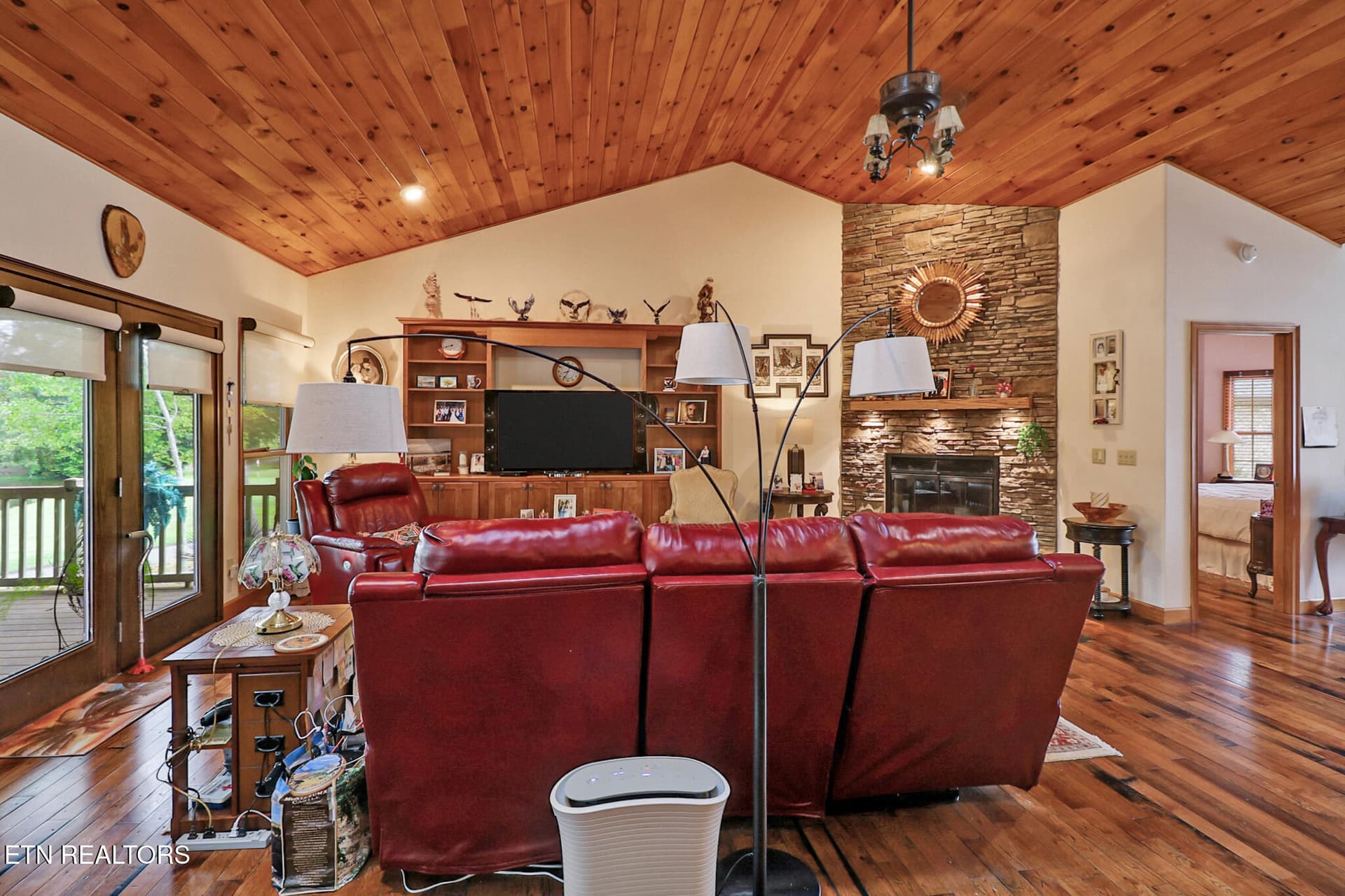 n44a5890-n44a5894 - 46 Westridge Court, Crossville, TN 38558
