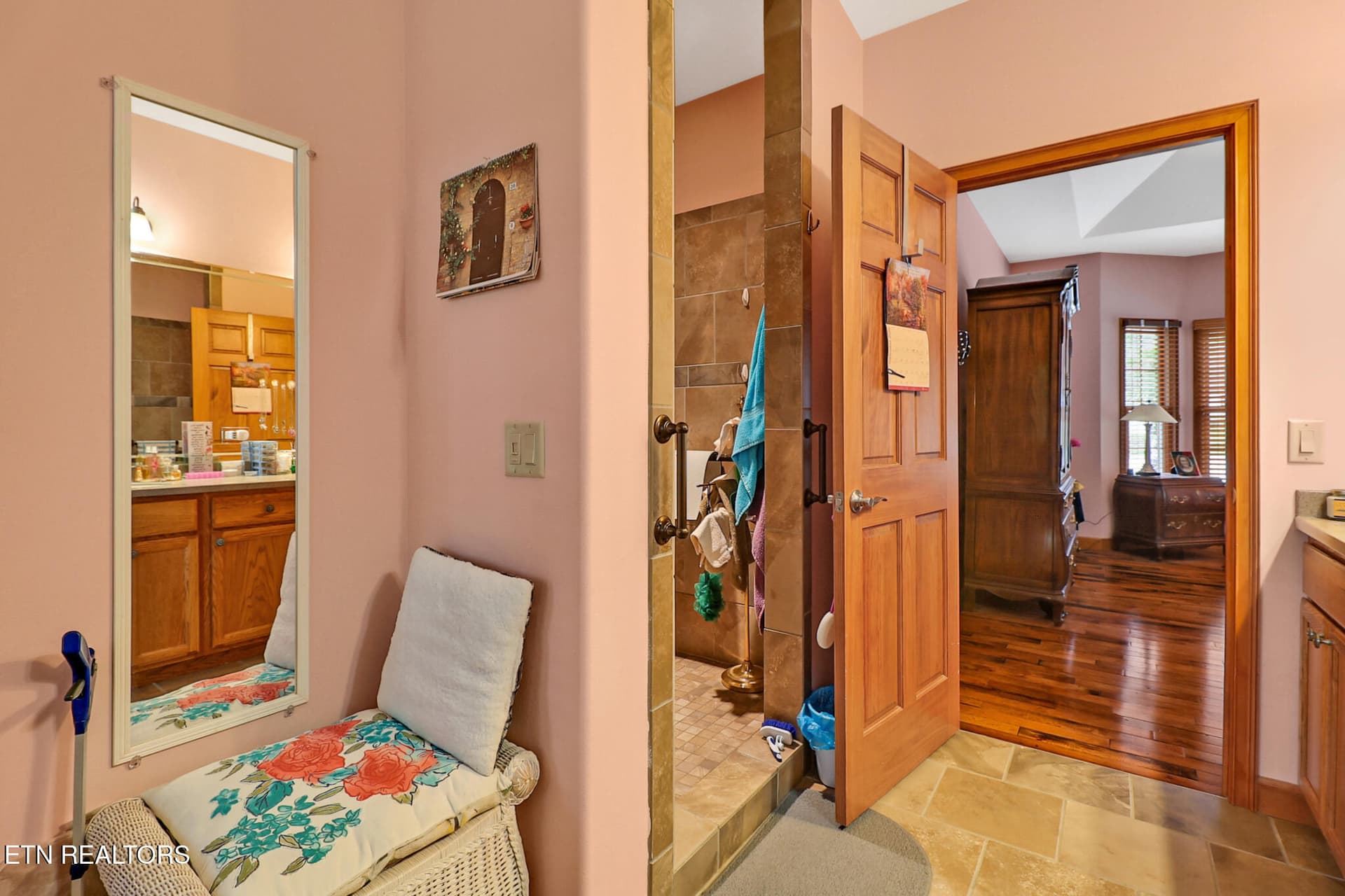 n44a5960-n44a5964 - 46 Westridge Court, Crossville, TN 38558