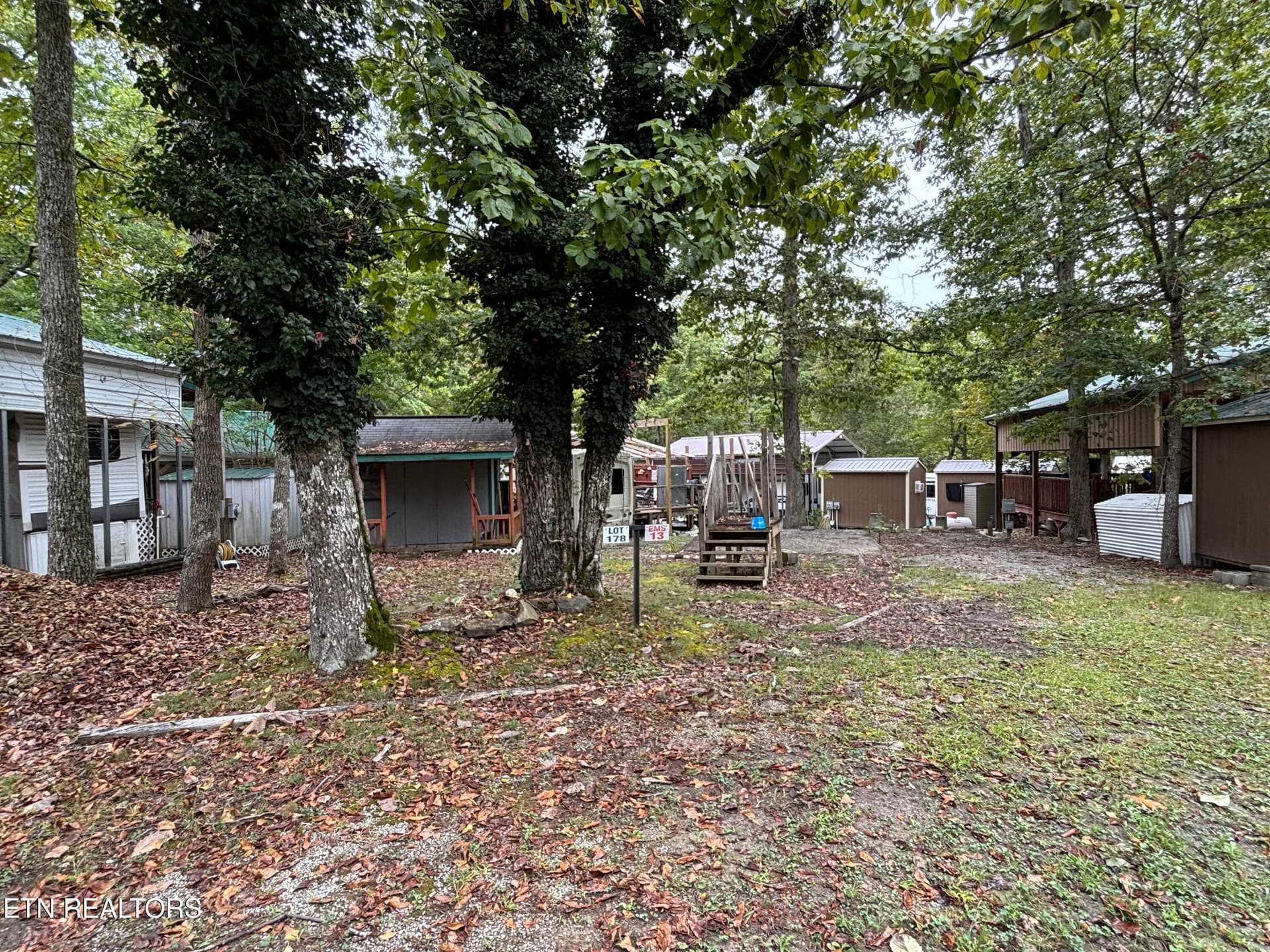 LOT# 178 Laurel Pt, Crossville, TN 38571