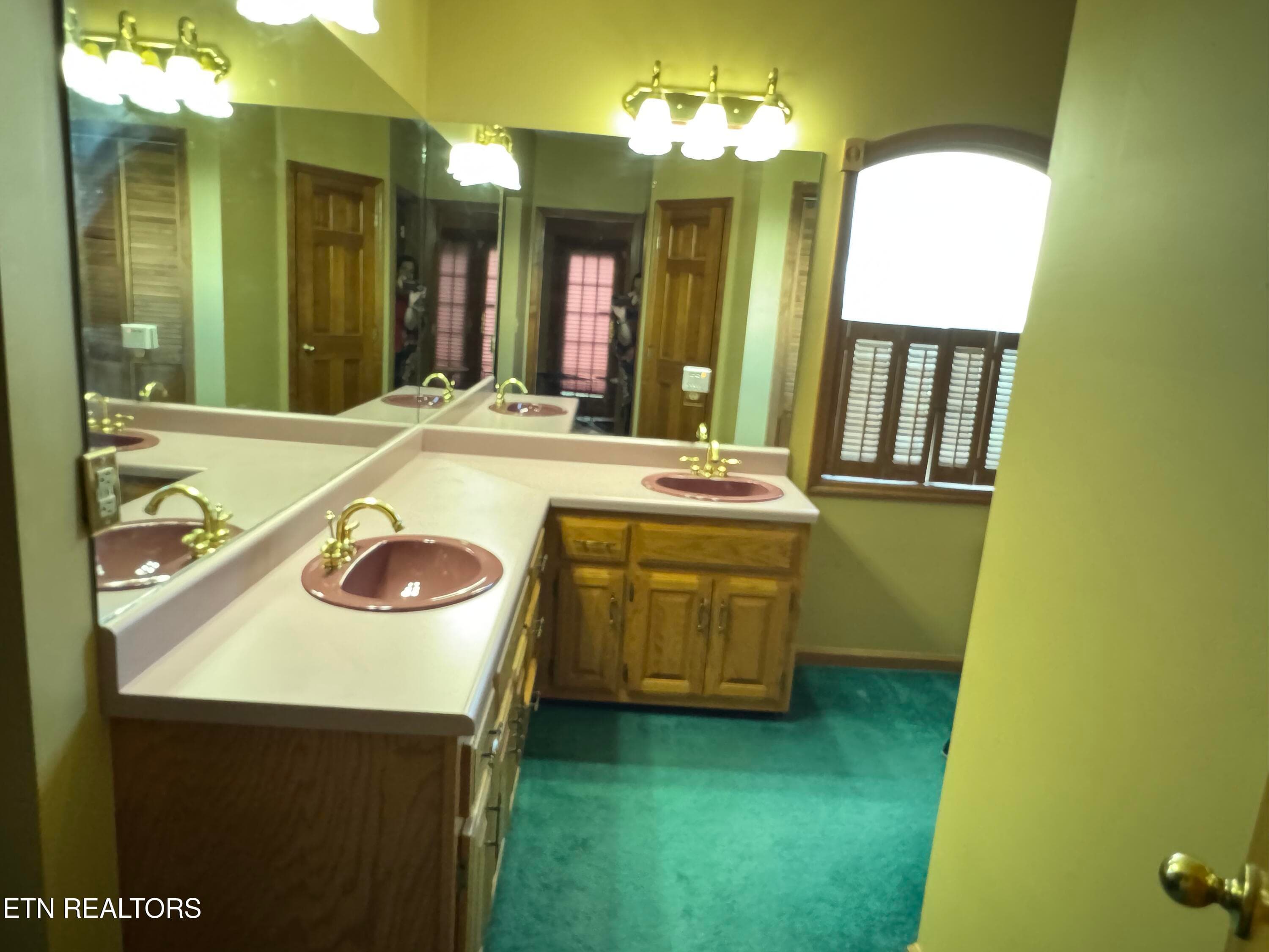 Primary bath - 2961 Forge Ridge Rd, Harrogate, TN 37752, Harrogate