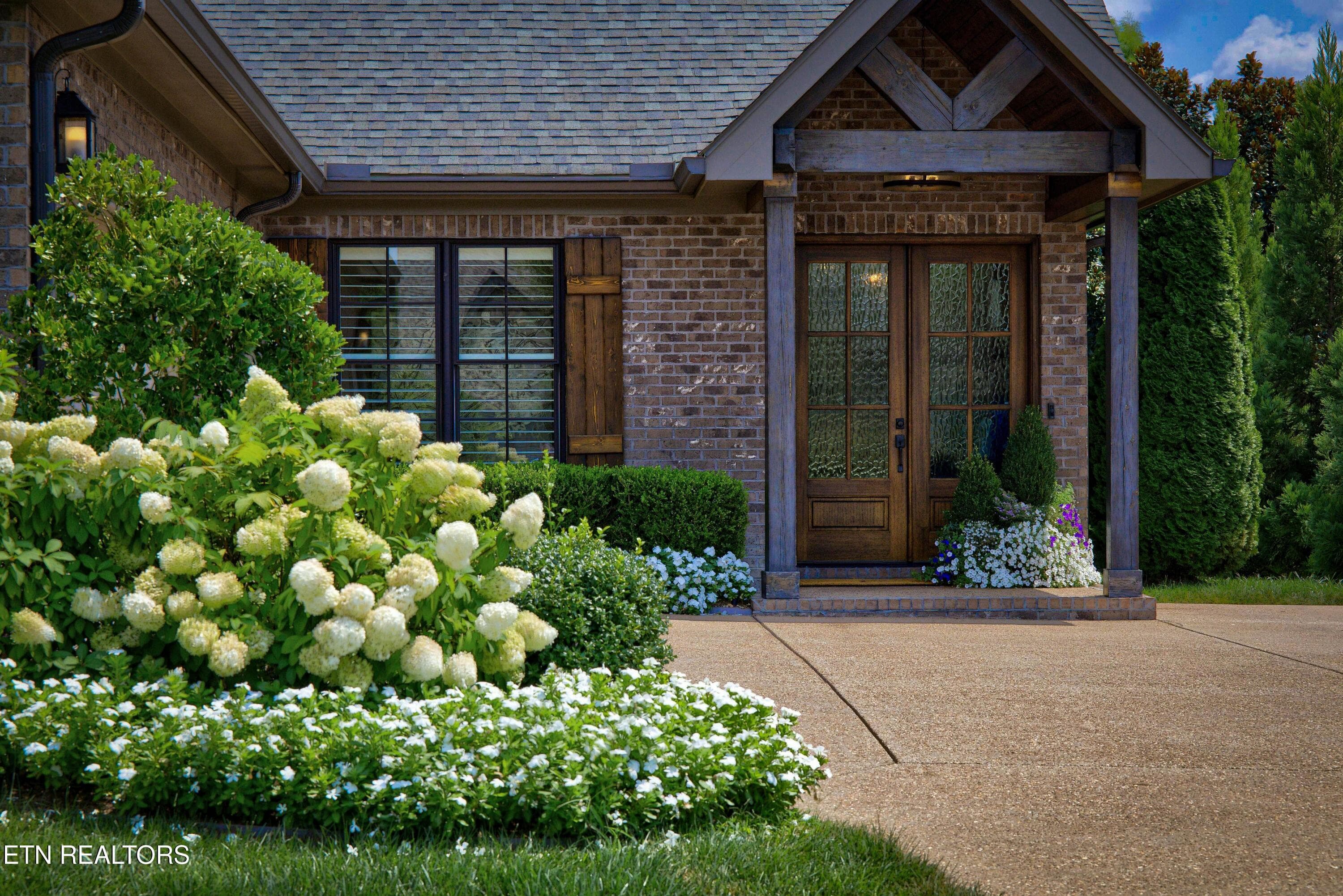 front entry - 1305 Legacy Cove Way, Knoxville, TN 37919