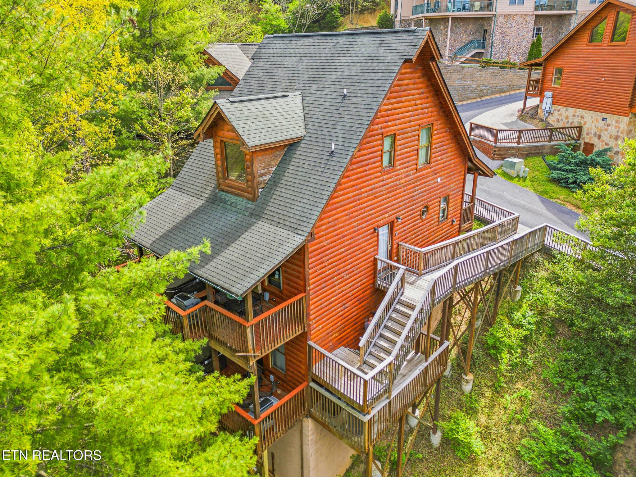 Copy of DJI_0658_with_grass - 442 Big Bear Way, Pigeon Forge, TN 37863