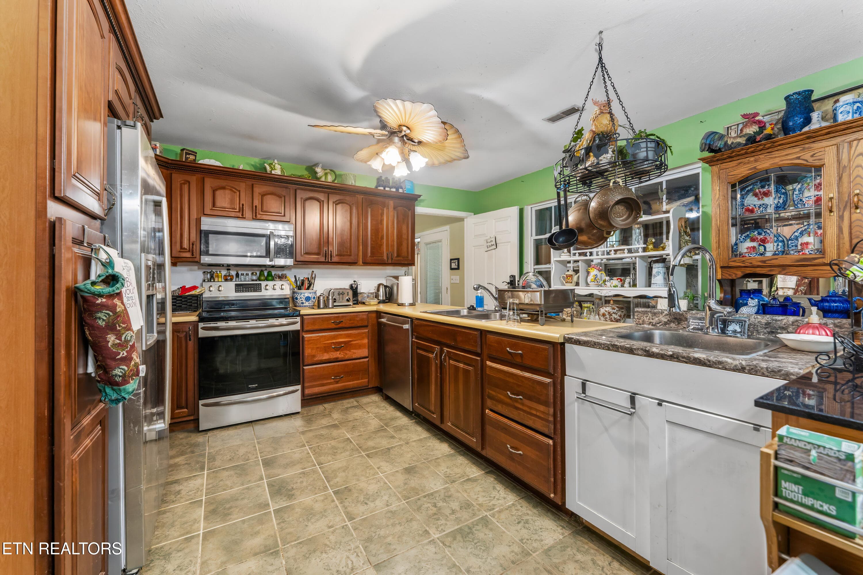 _DSC1698-Edit - 34 Rozzel Rd, Pikeville, TN 37367