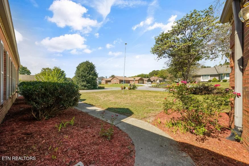 Entrance - 1210 Briar Lea, Sevierville, TN 37862