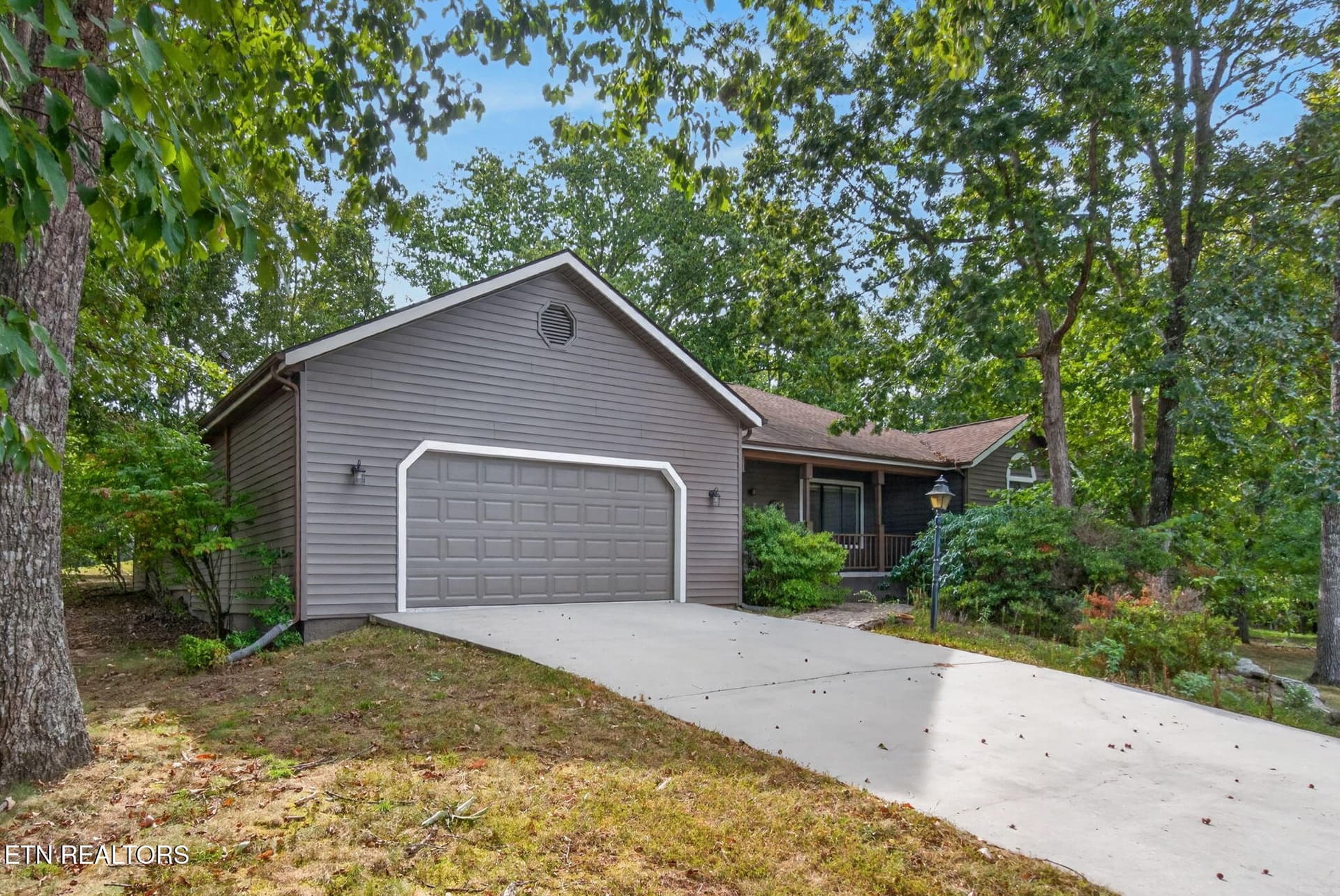 2-web-or-mls-31 Kingsboro Ln_33 - 31 Kingsboro Lane, Crossville, TN 38558