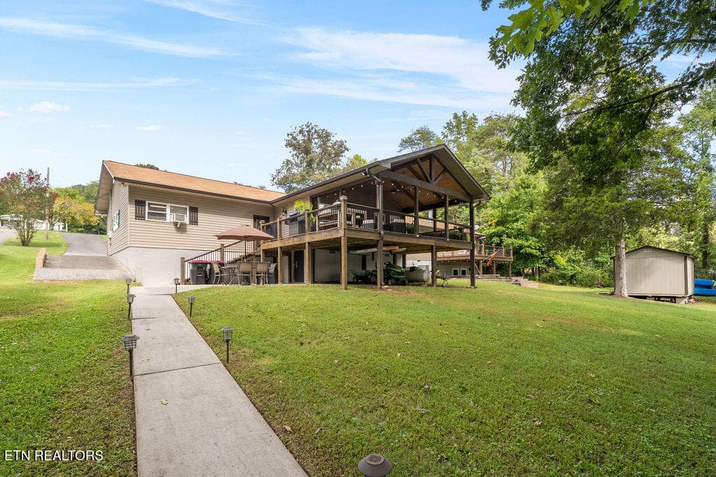 Back of Home - 205 Channel Drive, Loudon, TN 37774, Loudon