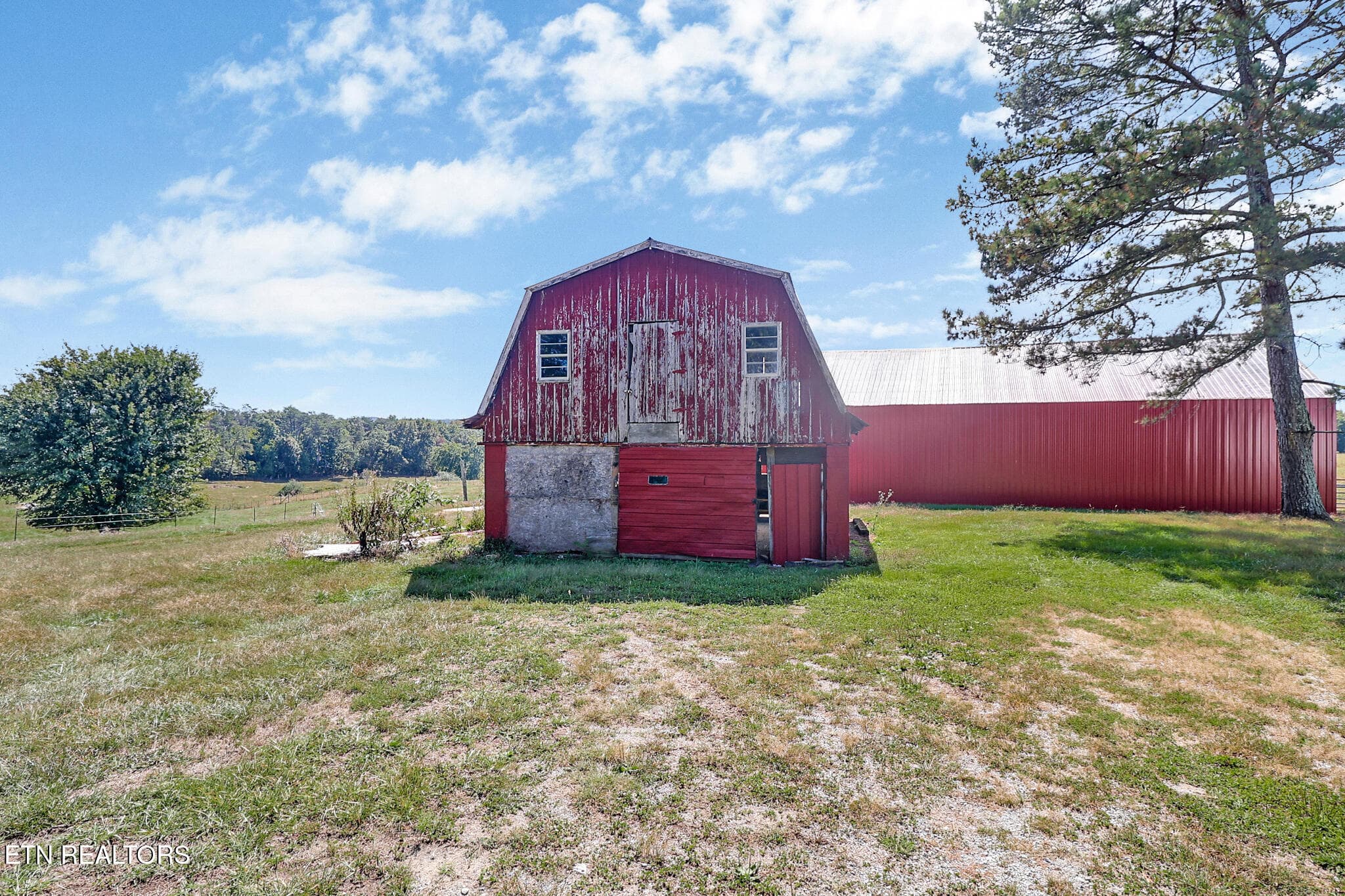 Outbuilding - 580 Eastland Cemetery Rd, Sparta, TN 38583, Sparta