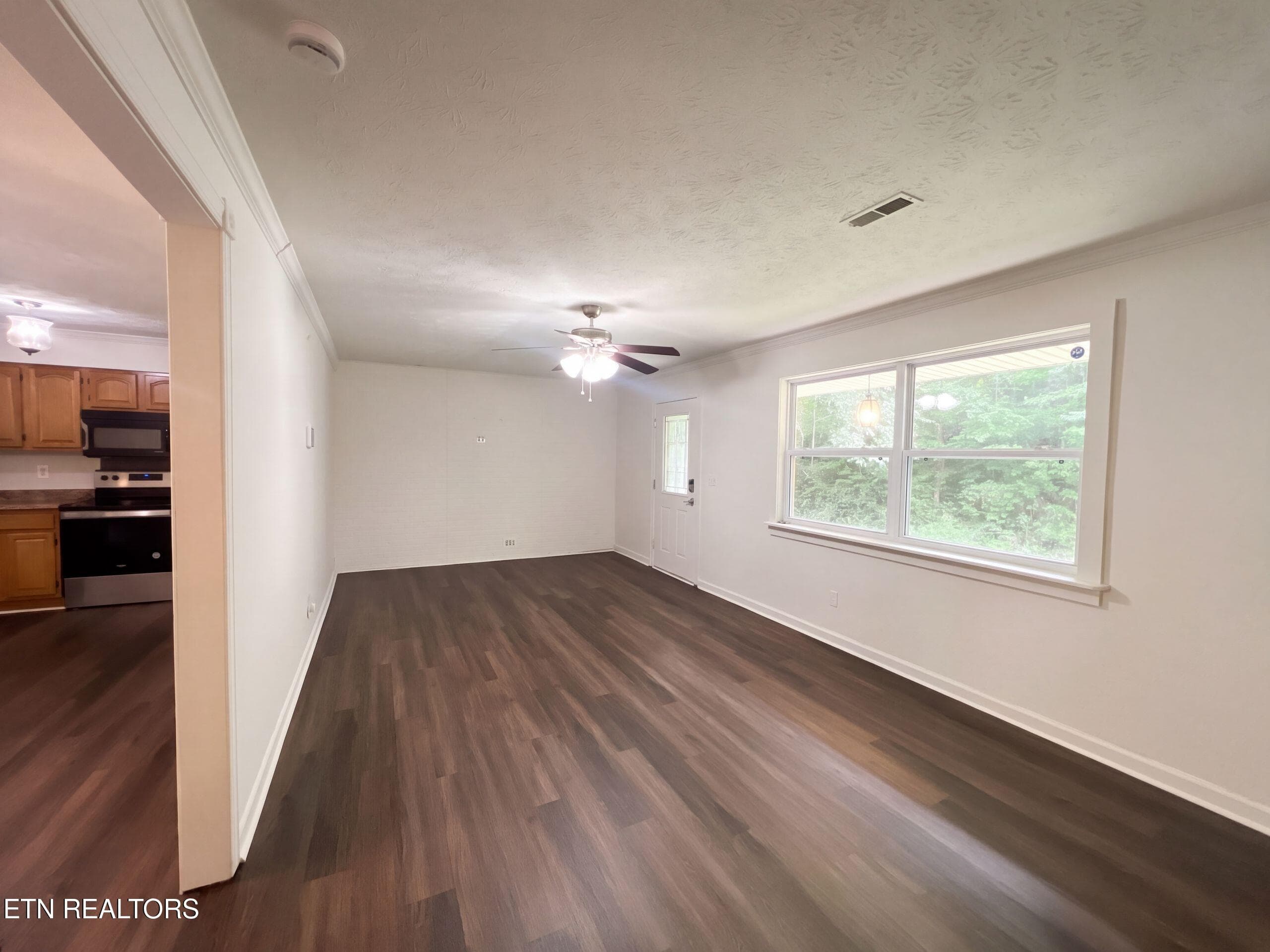 listing_9 - 226 Parliament Rd, Harrogate, TN 37752, Harrogate