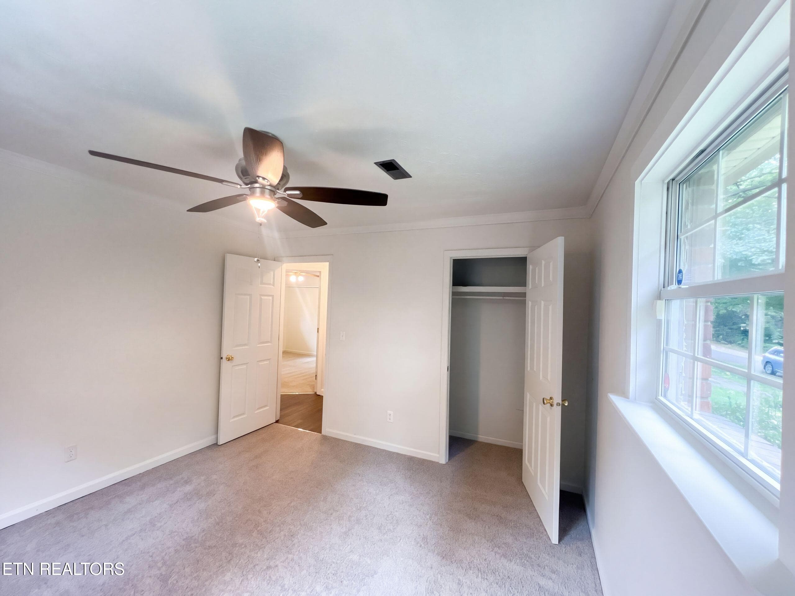 listing_19 - 226 Parliament Rd, Harrogate, TN 37752, Harrogate