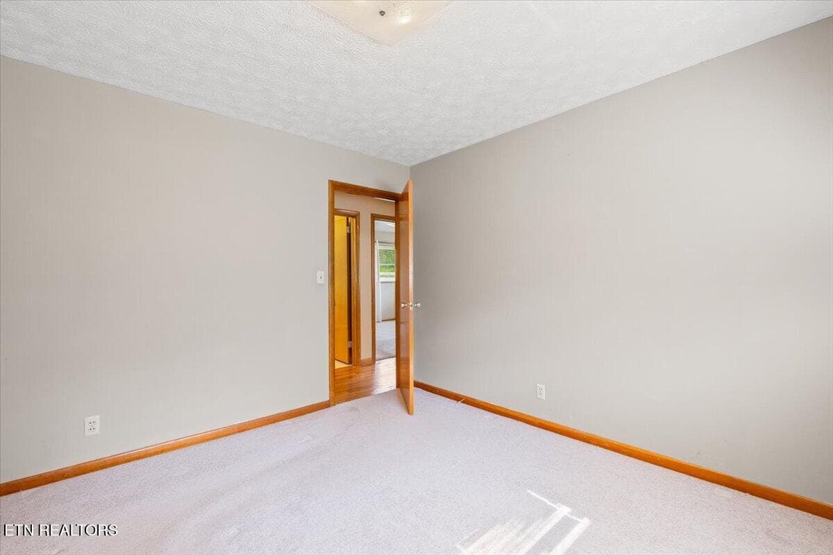 37-154 E Wolf Valley Rd - 154 E Wolf Valley Rd, Heiskell, TN 37754, Heiskell