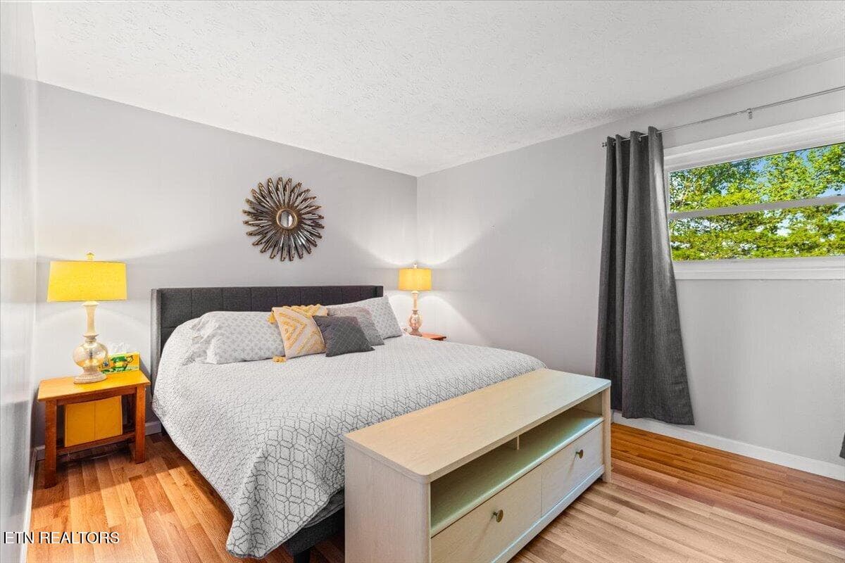 Main bedroom - 328 Brown Crest Rd, LaFollette, TN 37766, LaFollette