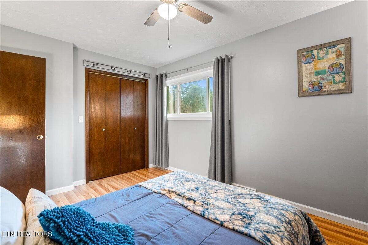 Guest bedroom - 328 Brown Crest Rd, LaFollette, TN 37766, LaFollette