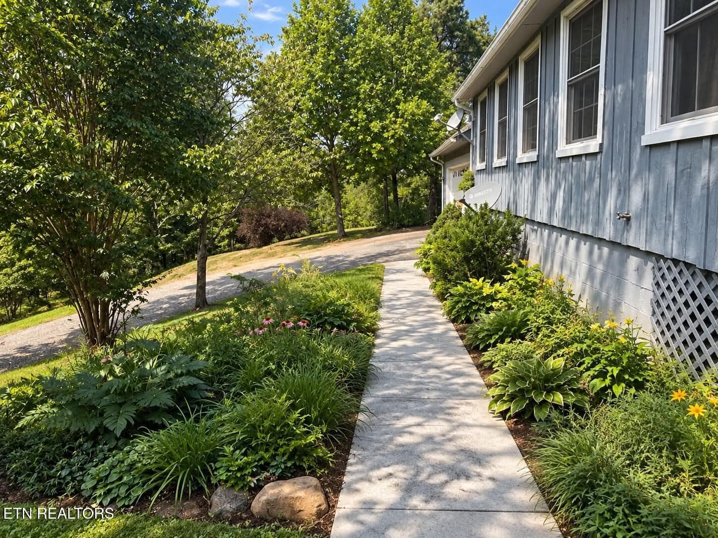 1-8 - 925 Tweed Springs Rd, Greeneville, TN 37743, Greeneville