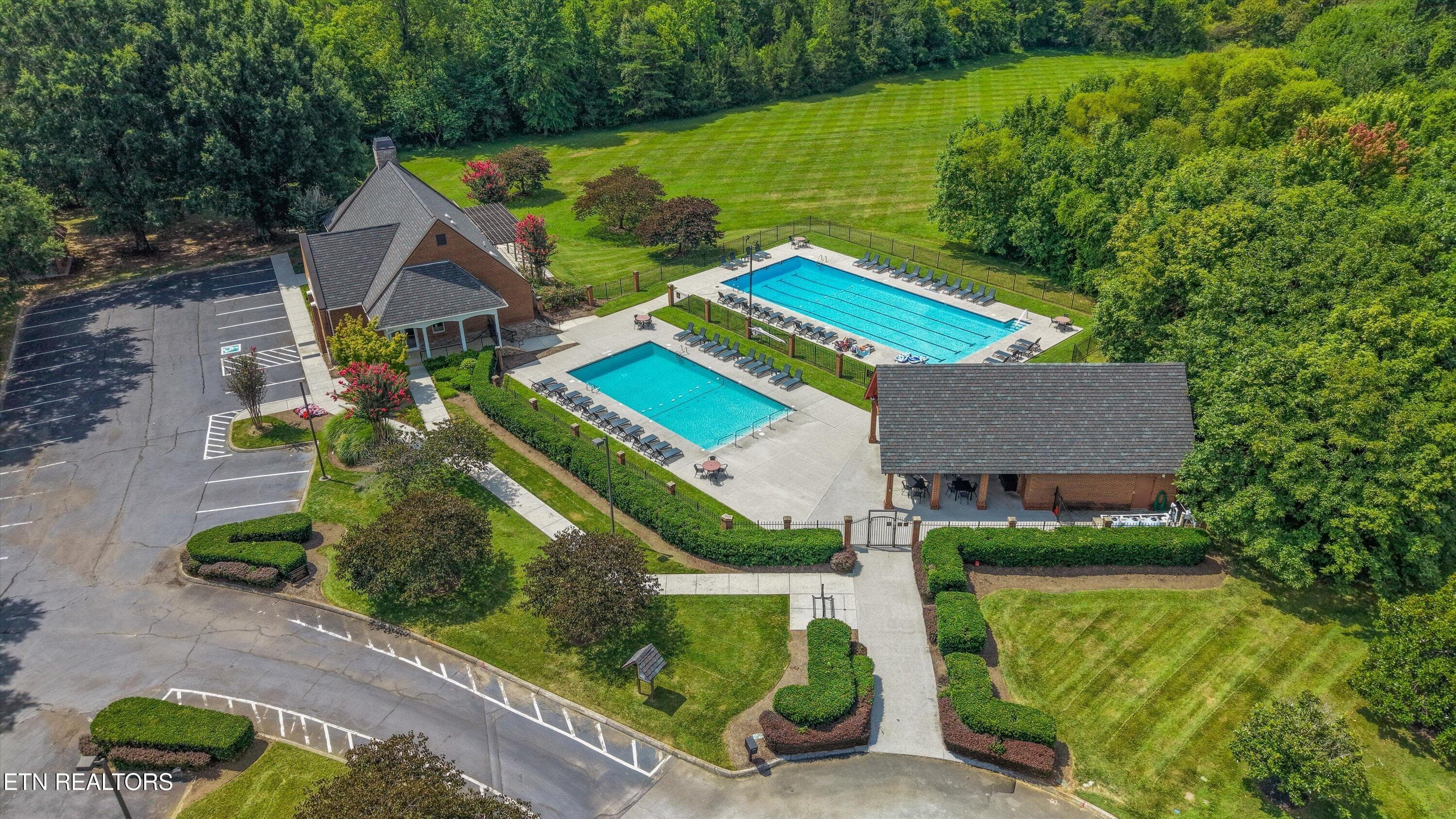 60-Fox Run 6 - 810 Brochardt Blvd, Knoxville, TN 37934, Knoxville