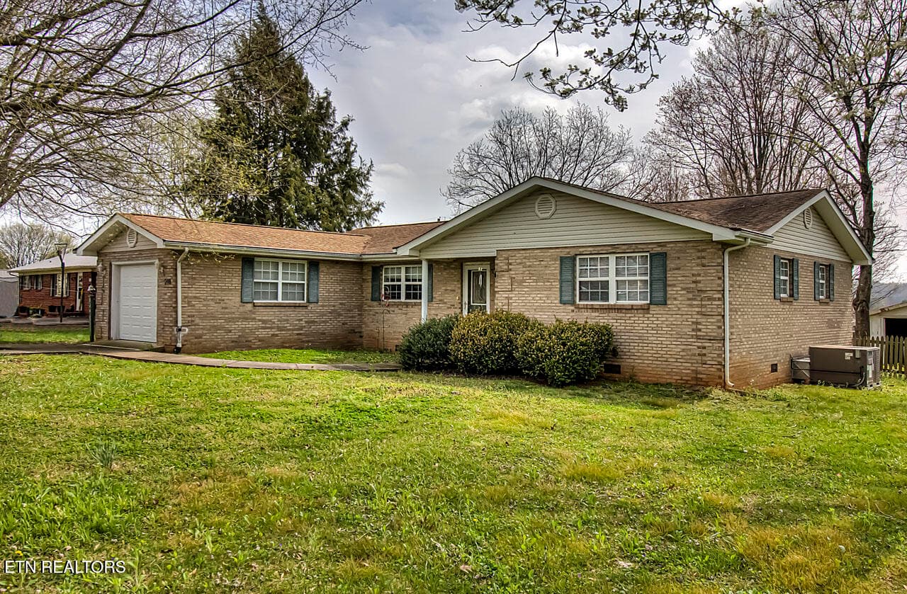 IMG_1086LR - 248 Ridgecrest Drive, Madisonville, TN 37354, Madisonville
