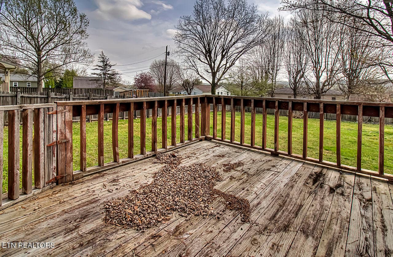 IMG_1134LR - 248 Ridgecrest Drive, Madisonville, TN 37354, Madisonville