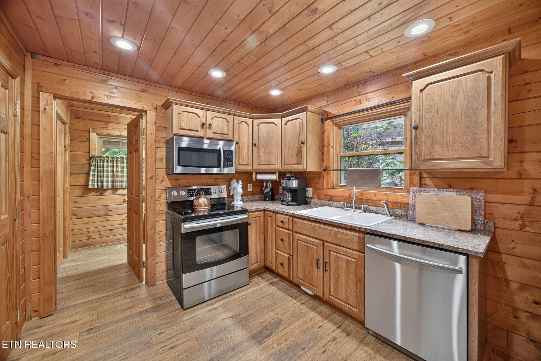11-web-or-mls-142-rayahs-way - 142 Rayahs Way, Quebeck, TN 38579, Quebeck