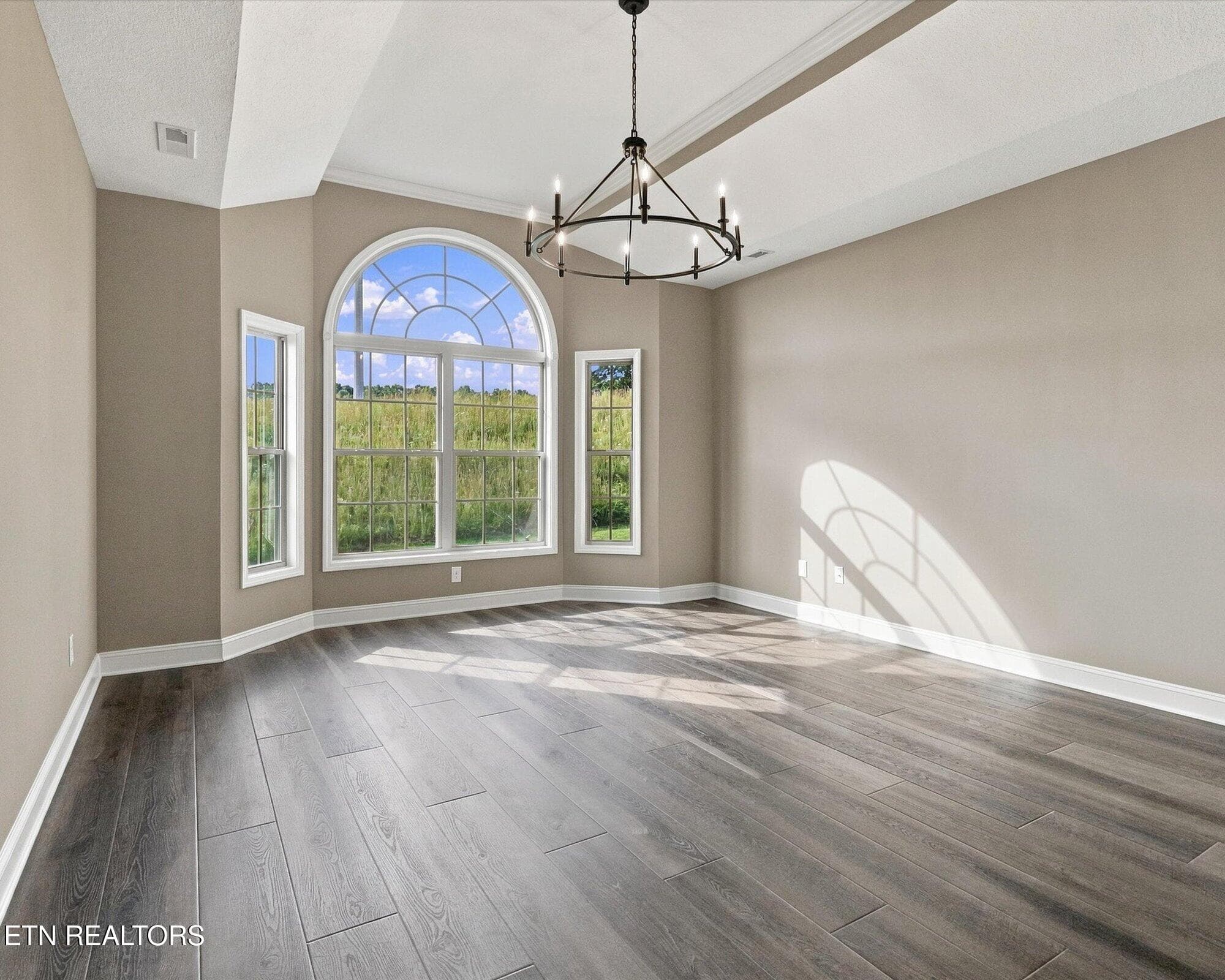 Primary Suite-Main Level - 1822 Hickory Reserve Rd, Knoxville, TN 37932, Knoxville