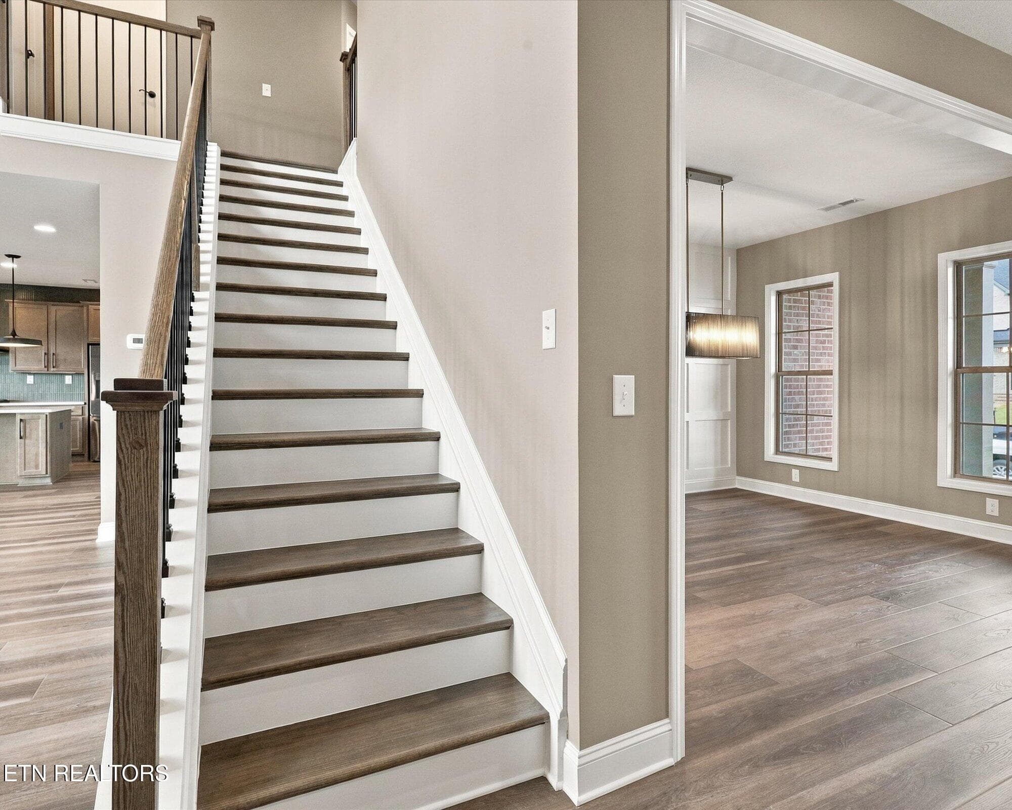 Stairway - 1822 Hickory Reserve Rd, Knoxville, TN 37932, Knoxville