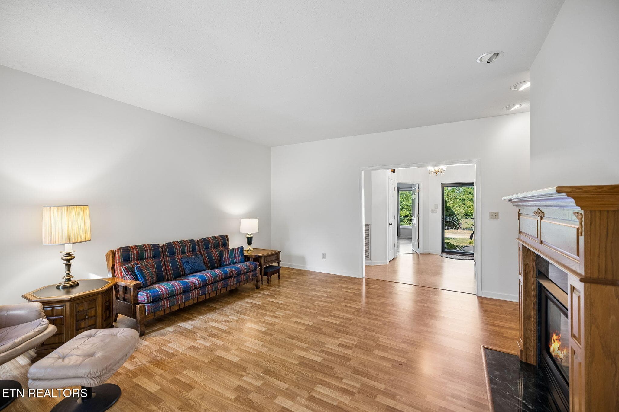 Check out that flooring! - 937 Andover Blvd, Alcoa, TN 37701, Alcoa