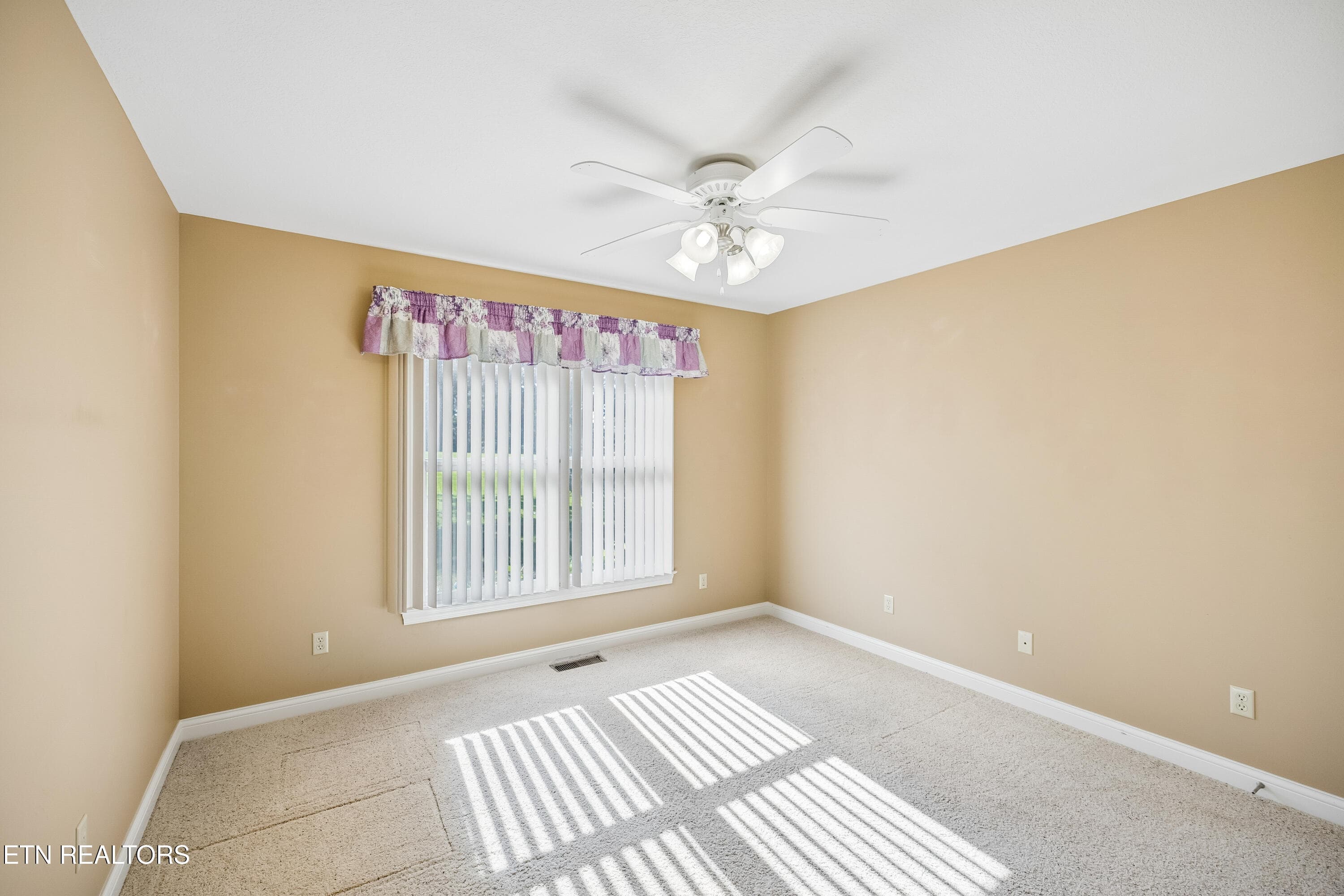 39-159 Greenwood Rd - (48) - 159 Greenwood Rd, Crossville, TN 38558, Crossville