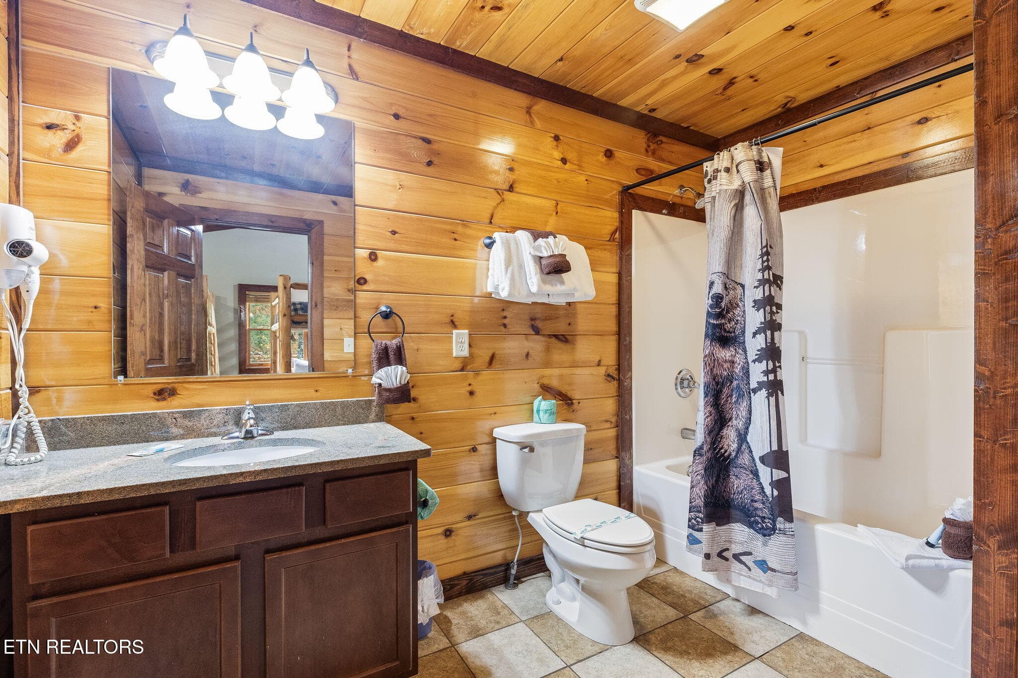 40-web-or-mls-203-amet-way - 203 Amet Way, Cosby, TN 37722, Cosby