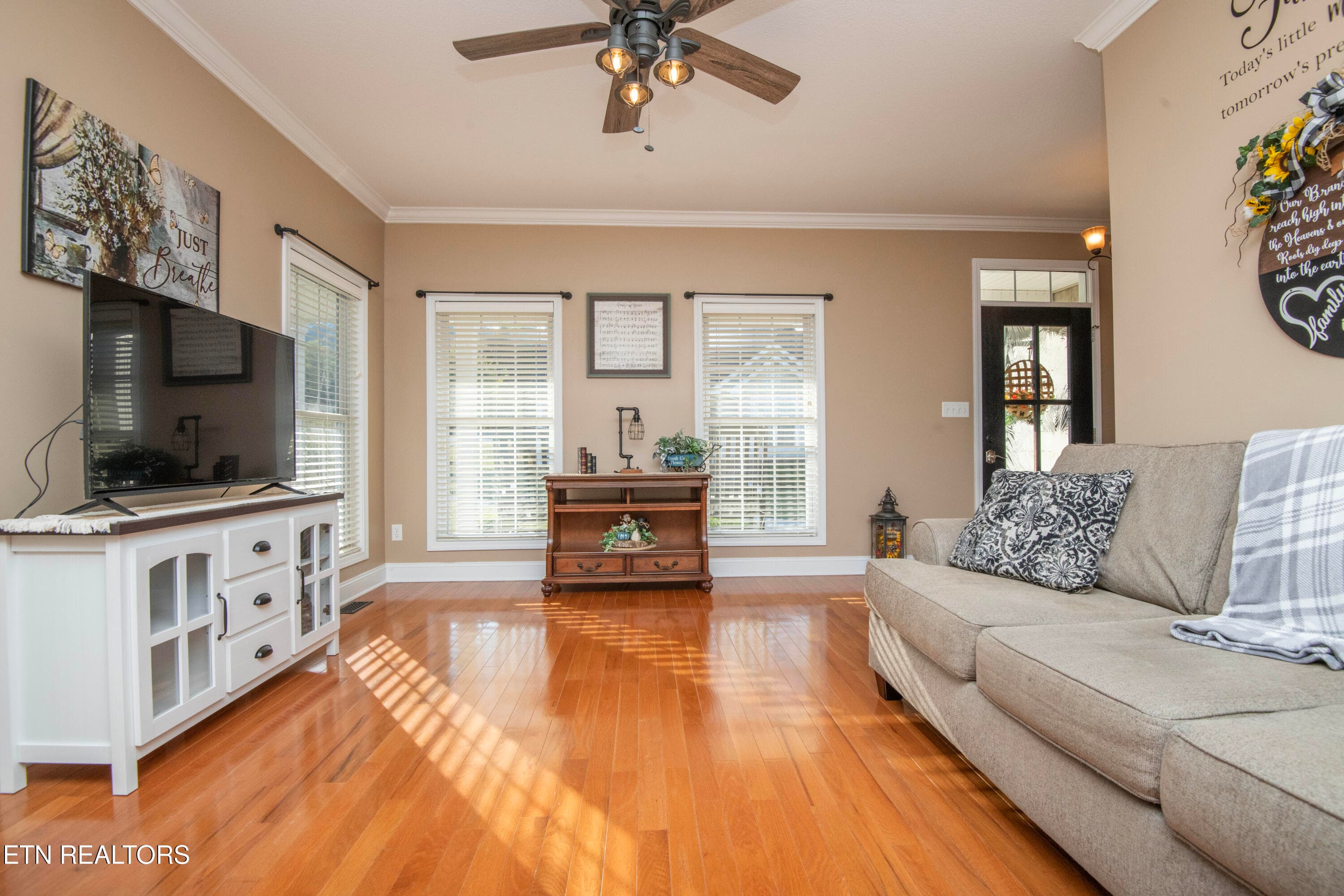 living 5 - 108 Jasmine Drive, Andersonville, TN 37705, Andersonville