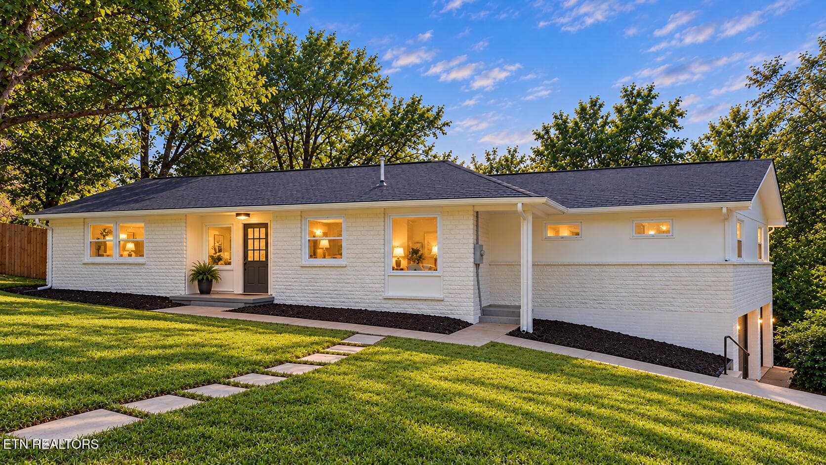 . - 812 Sunset Drive, Kingston, TN 37763, Kingston