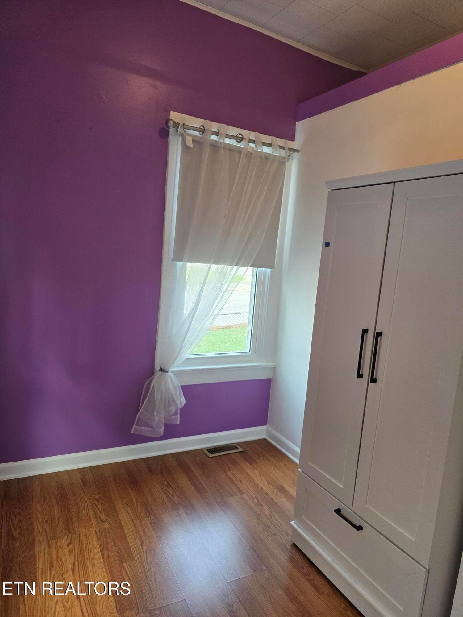 2nd bedrm - 248 Hannum St, Alcoa, TN 37701