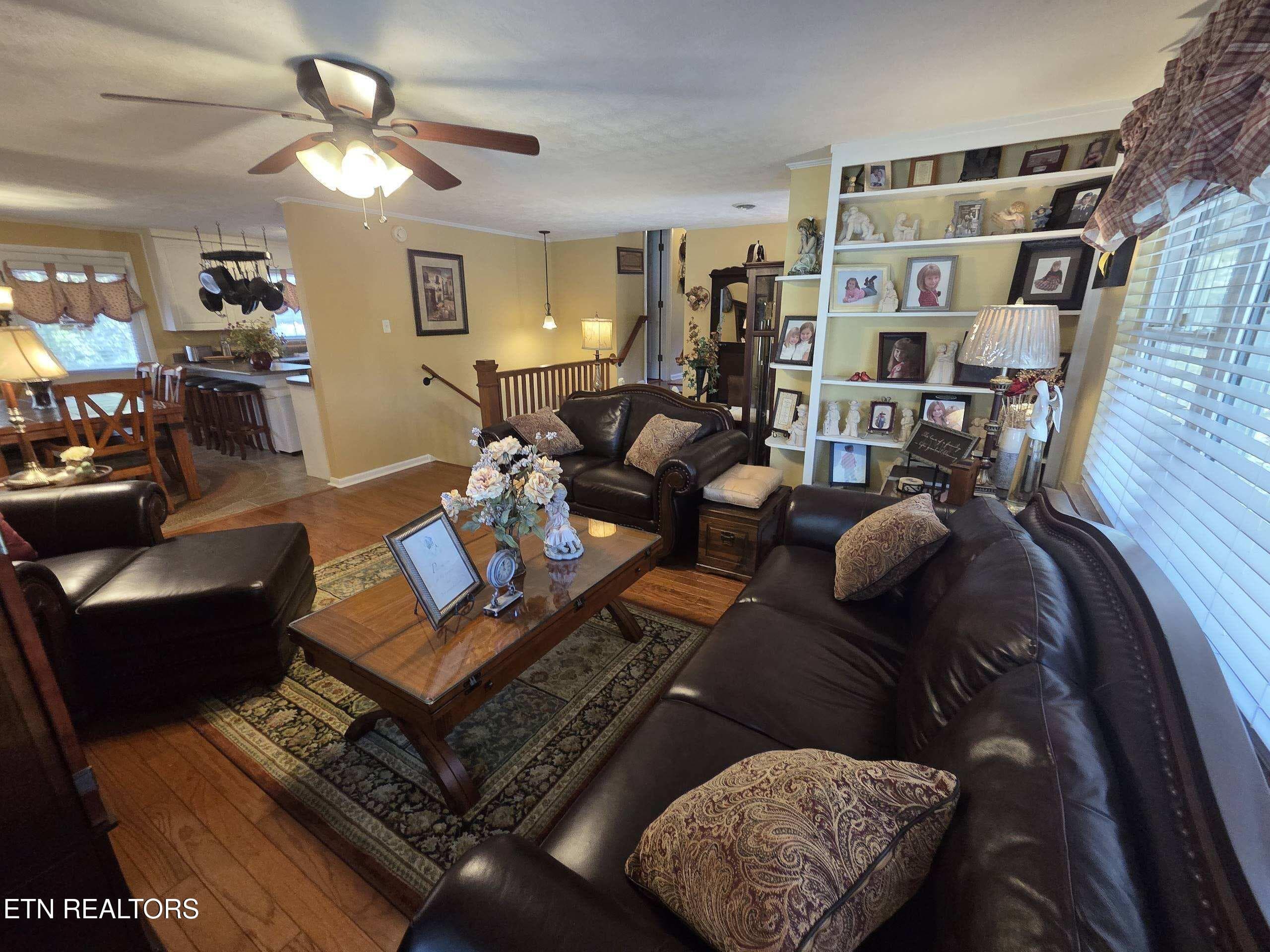 main - 572 Mountain Rd, Clinton, TN 37716, Clinton