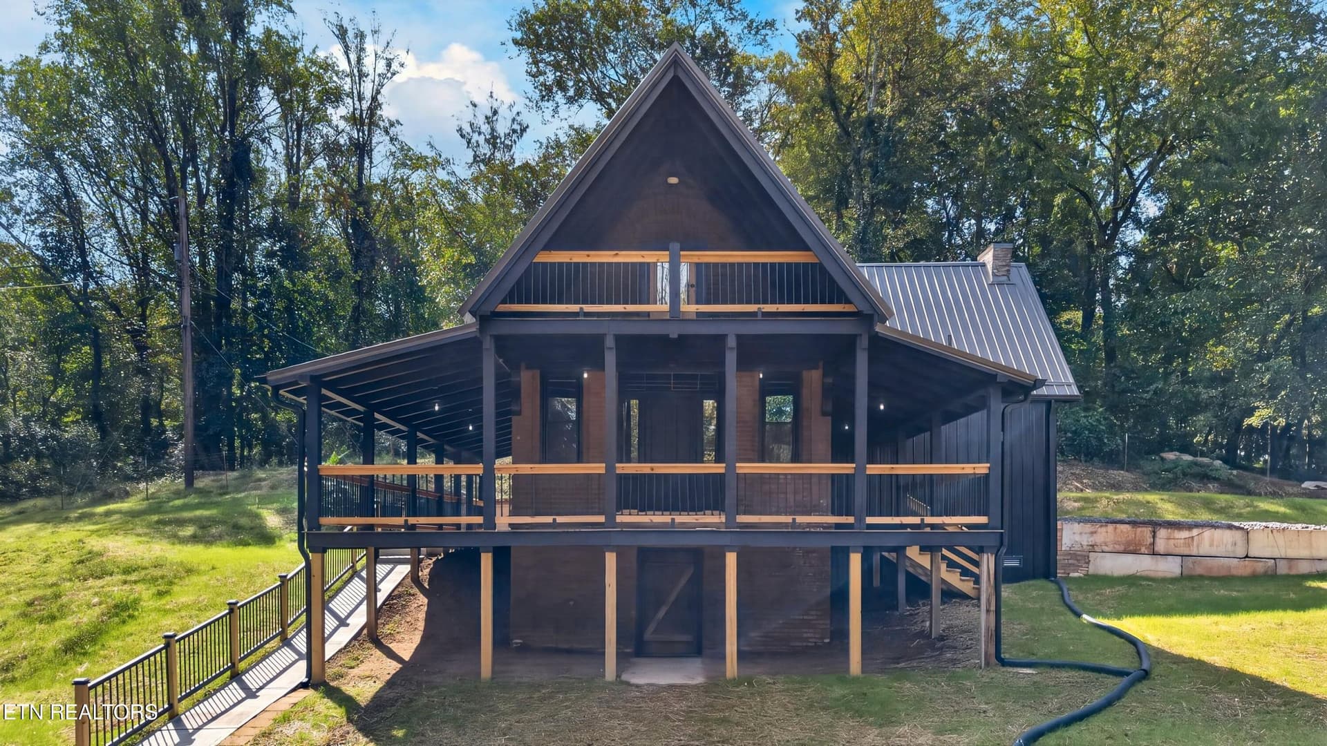 1550 Pig Trot Rd, Newport, TN 37821