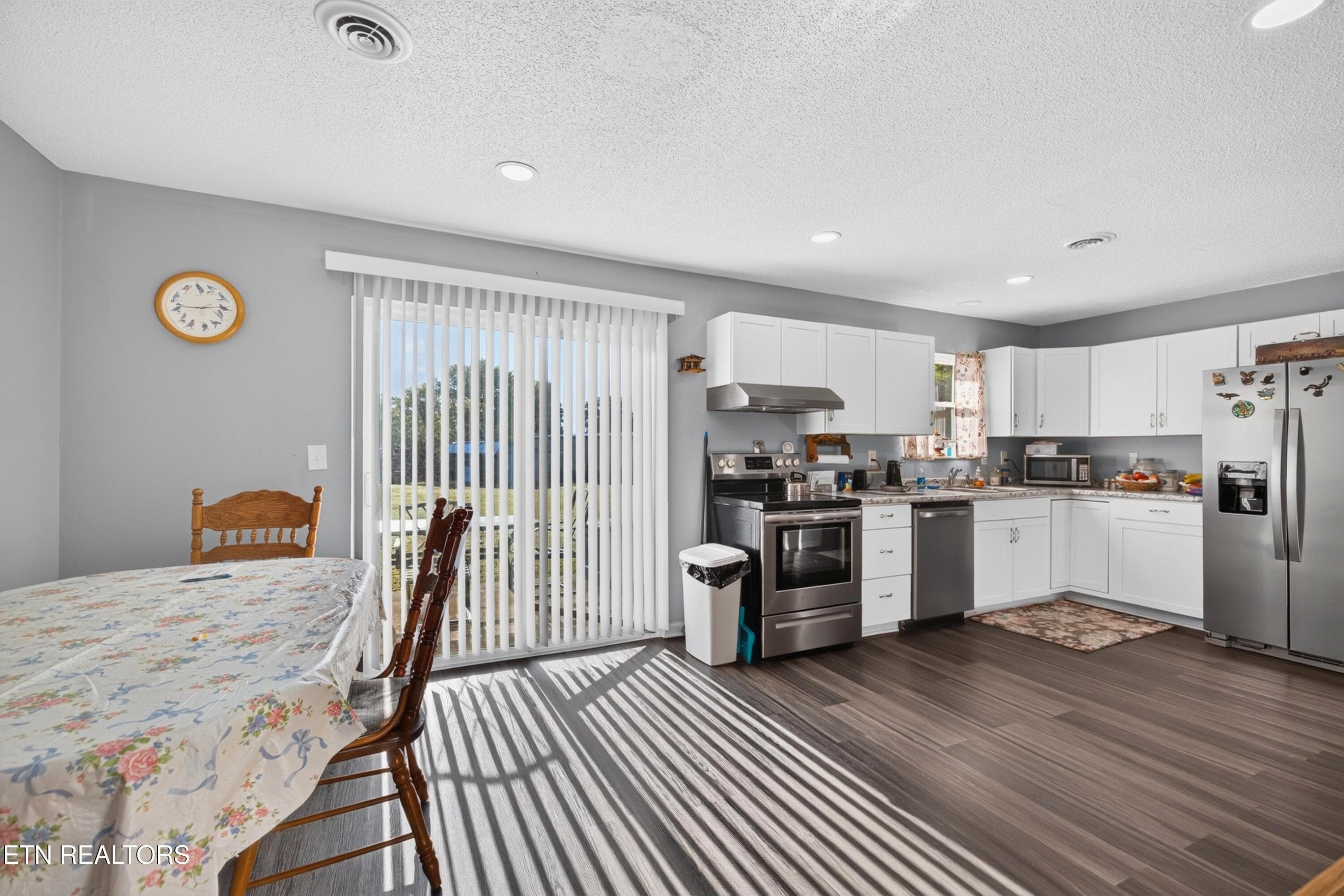 Kitchen - 272 Simpson Rd, Whitesburg, TN 37891, Whitesburg