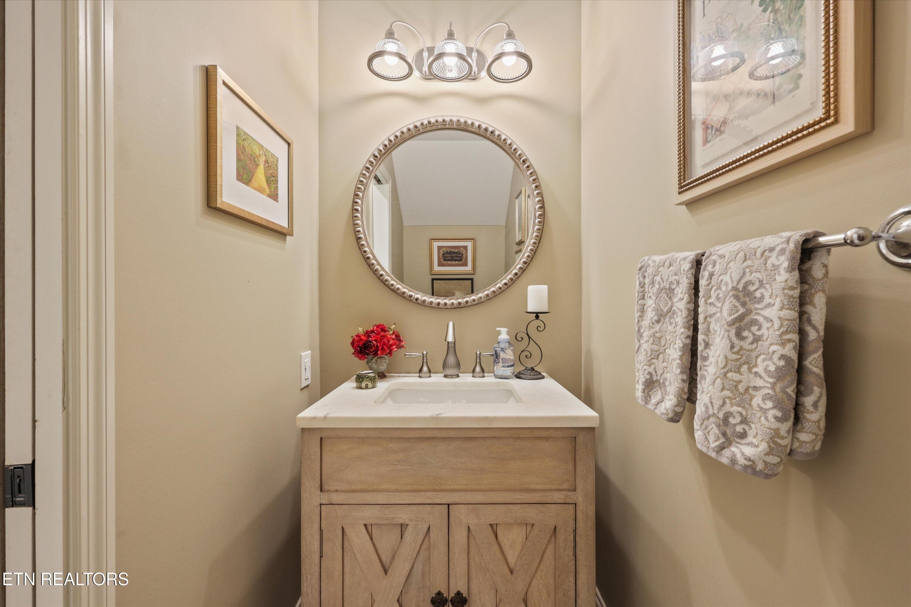 Powder Room - 11504 Kimball Lane, Knoxville, TN 37934, Knoxville