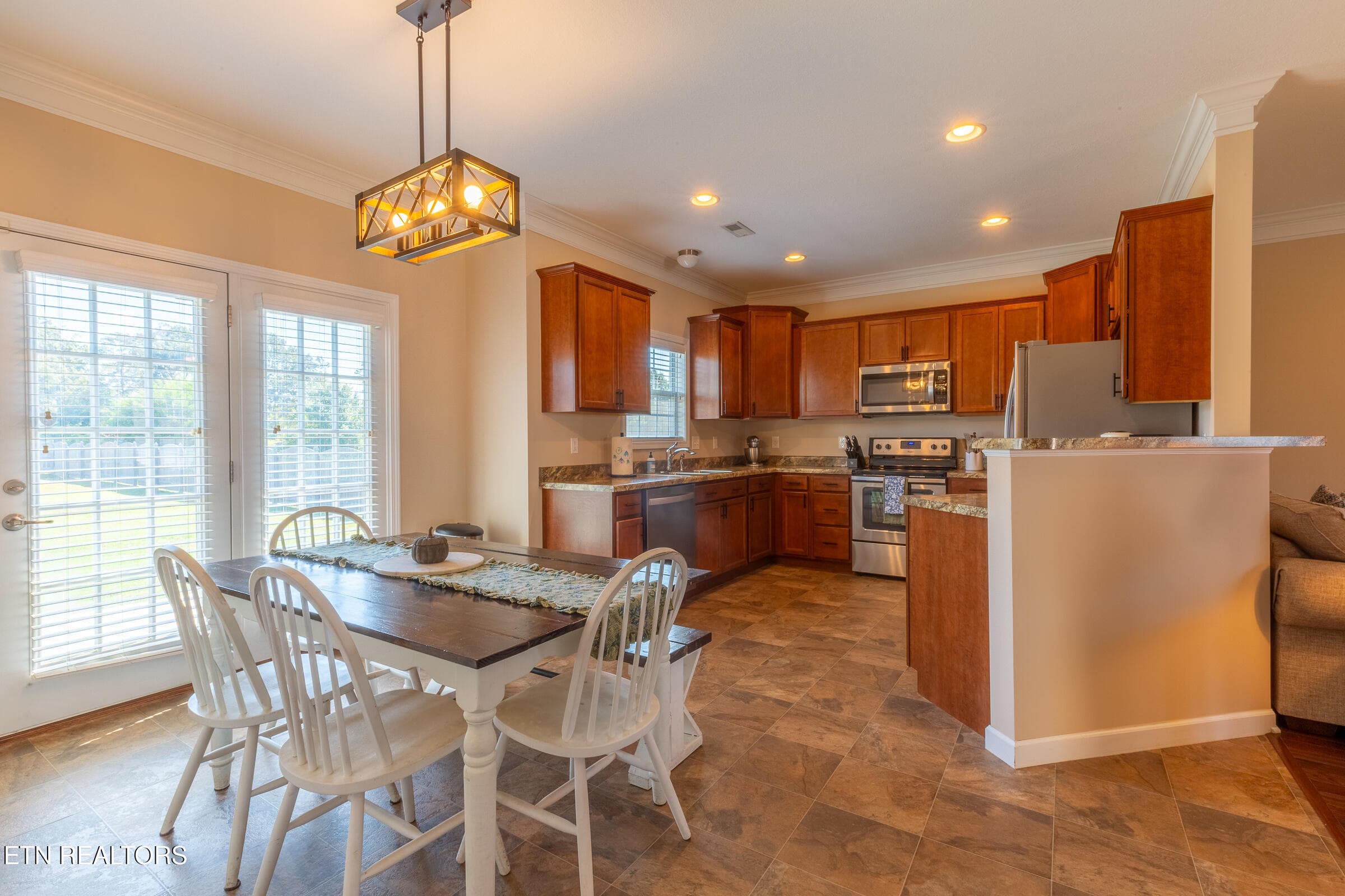 kitchen - 7528 Dupree Rd, Knoxville, TN 37920, Knoxville