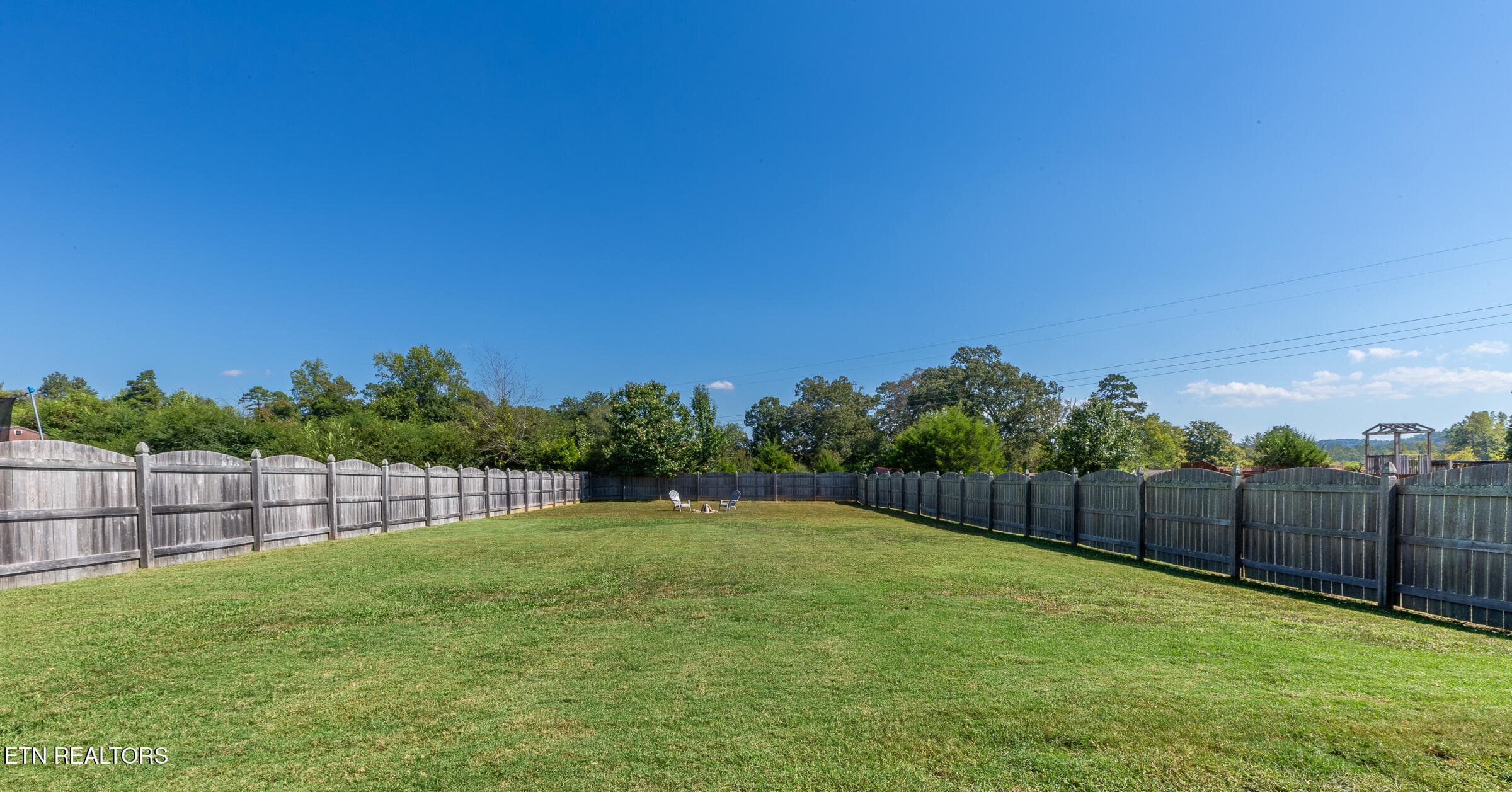 fenced in backyard - 7528 Dupree Rd, Knoxville, TN 37920, Knoxville