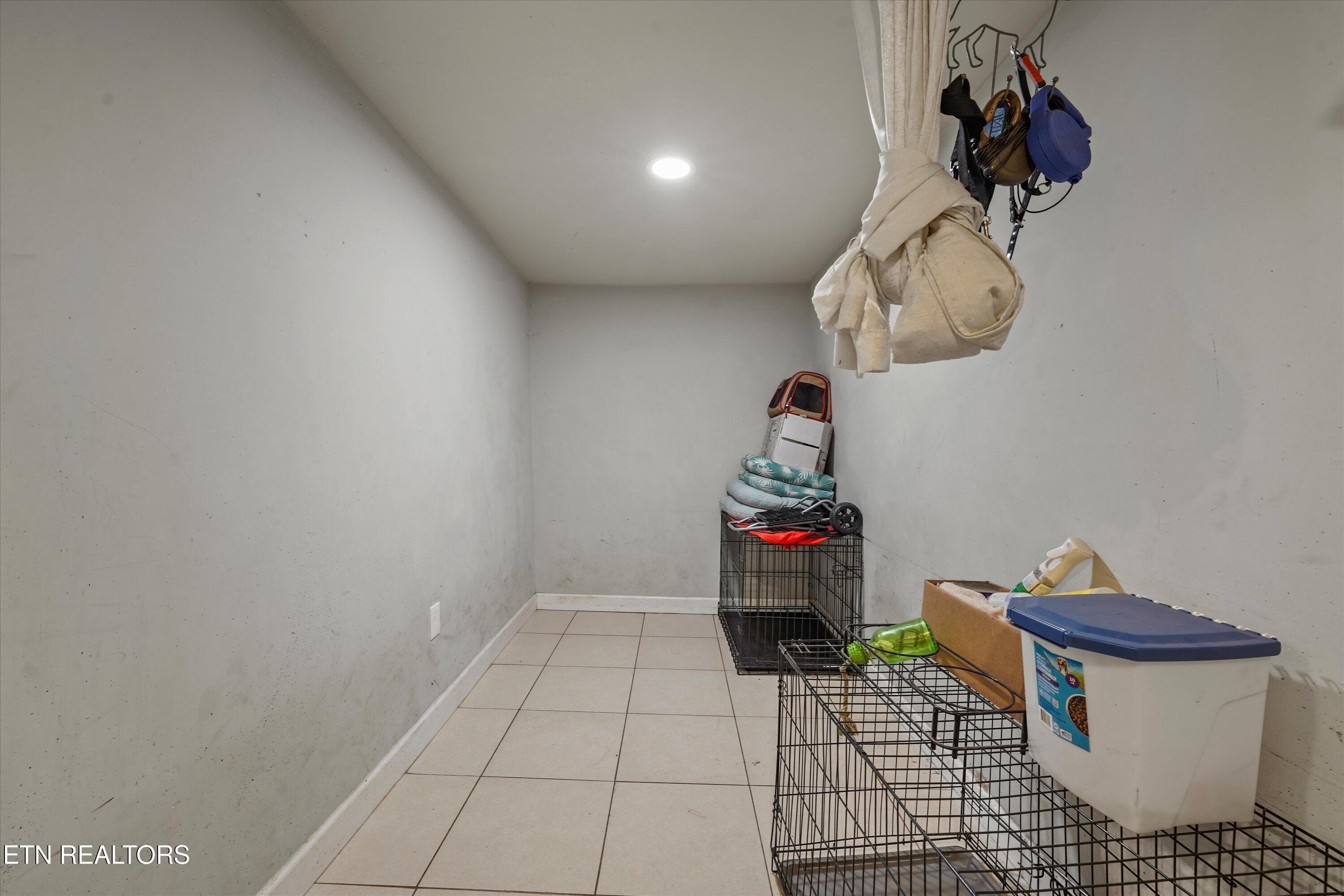 22-1332 Beaumont Ave 17 - 1332 Beaumont Ave, Knoxville, TN 37921, Knoxville