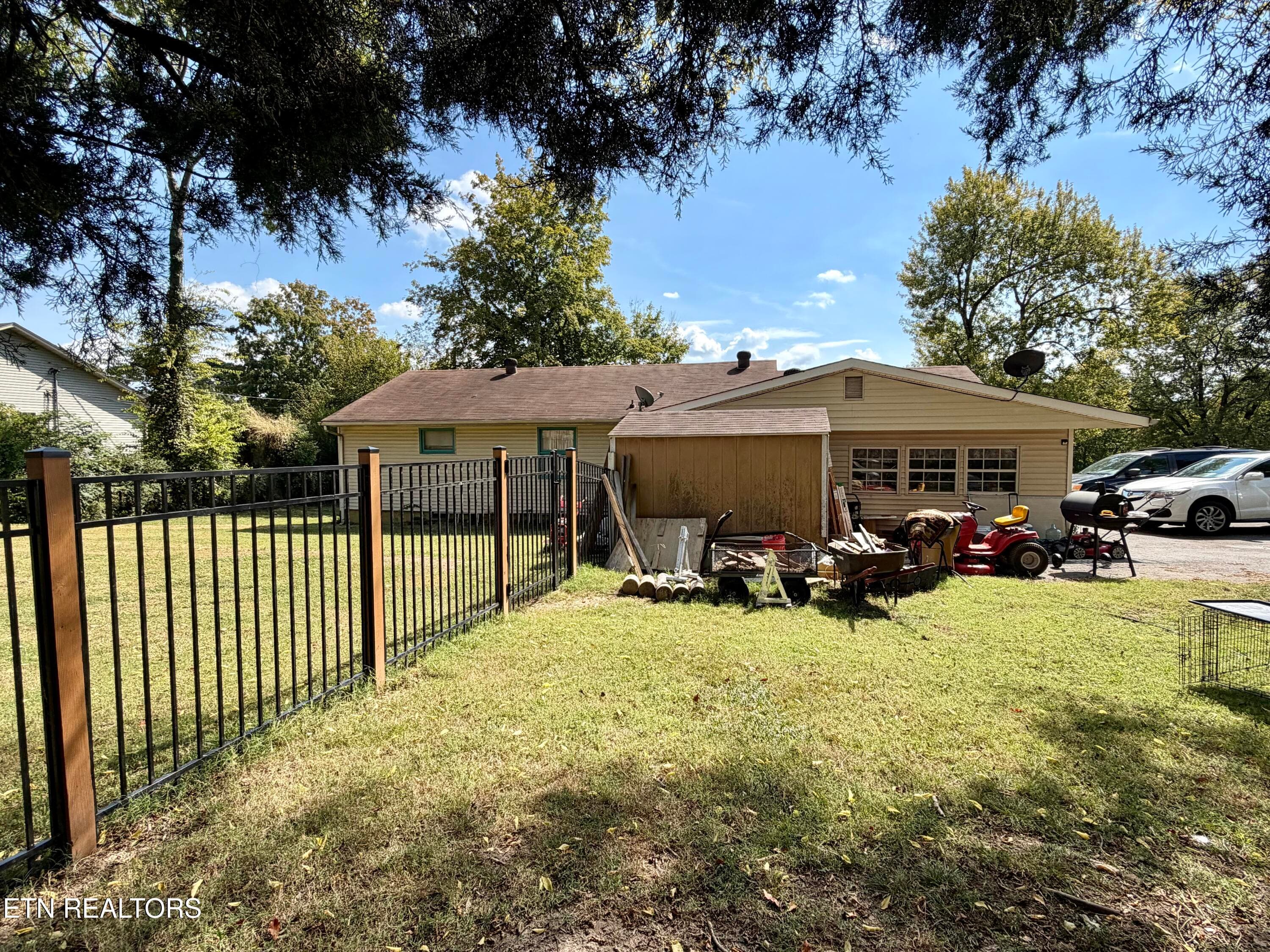 IMG_2908 - 4933 Azalea Drive, Knoxville, TN 37909, Knoxville