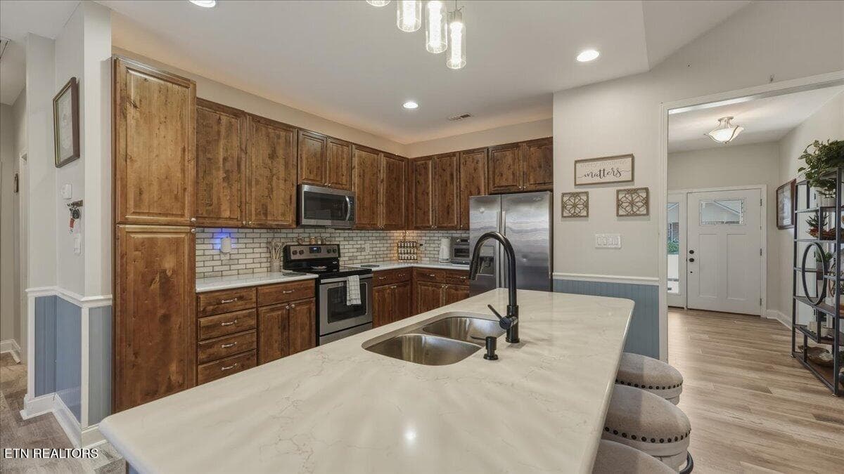 10-Kitchen - 5904 Whisper Ridge Lane, Corryton, TN 37721, Corryton