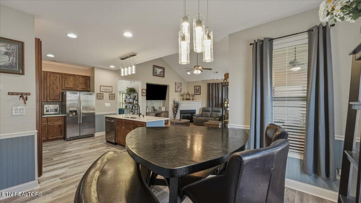 14-Dining Area - 5904 Whisper Ridge Lane, Corryton, TN 37721, Corryton