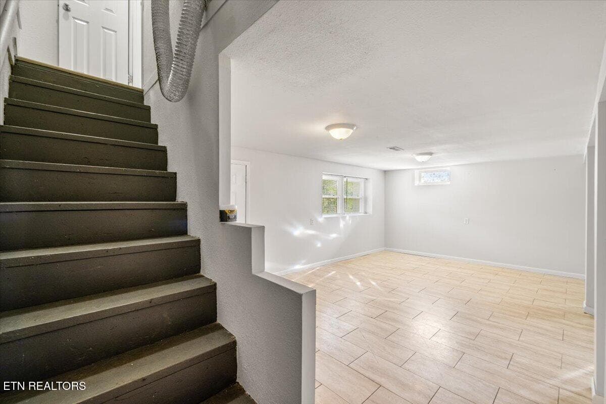 34-234 College Park Dr - 234 College Park Rd, LaFollette, TN 37766, LaFollette