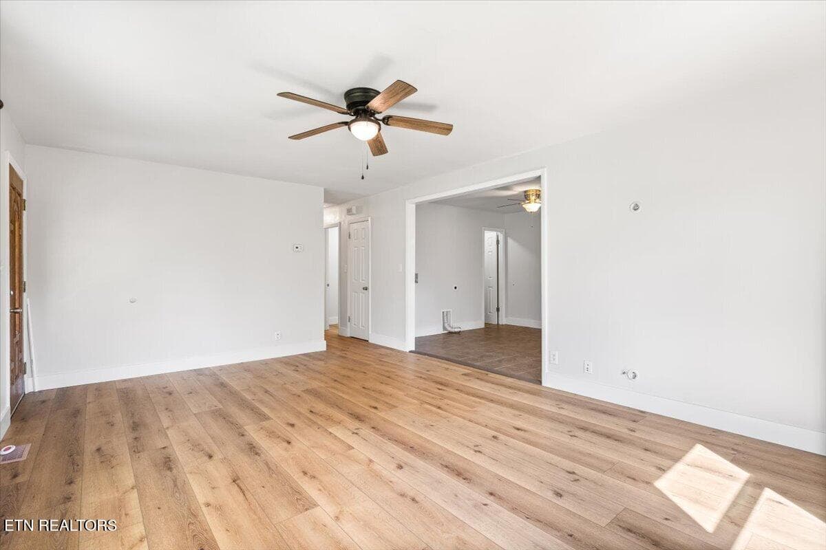 17-234 College Park Dr - 234 College Park Rd, LaFollette, TN 37766, LaFollette