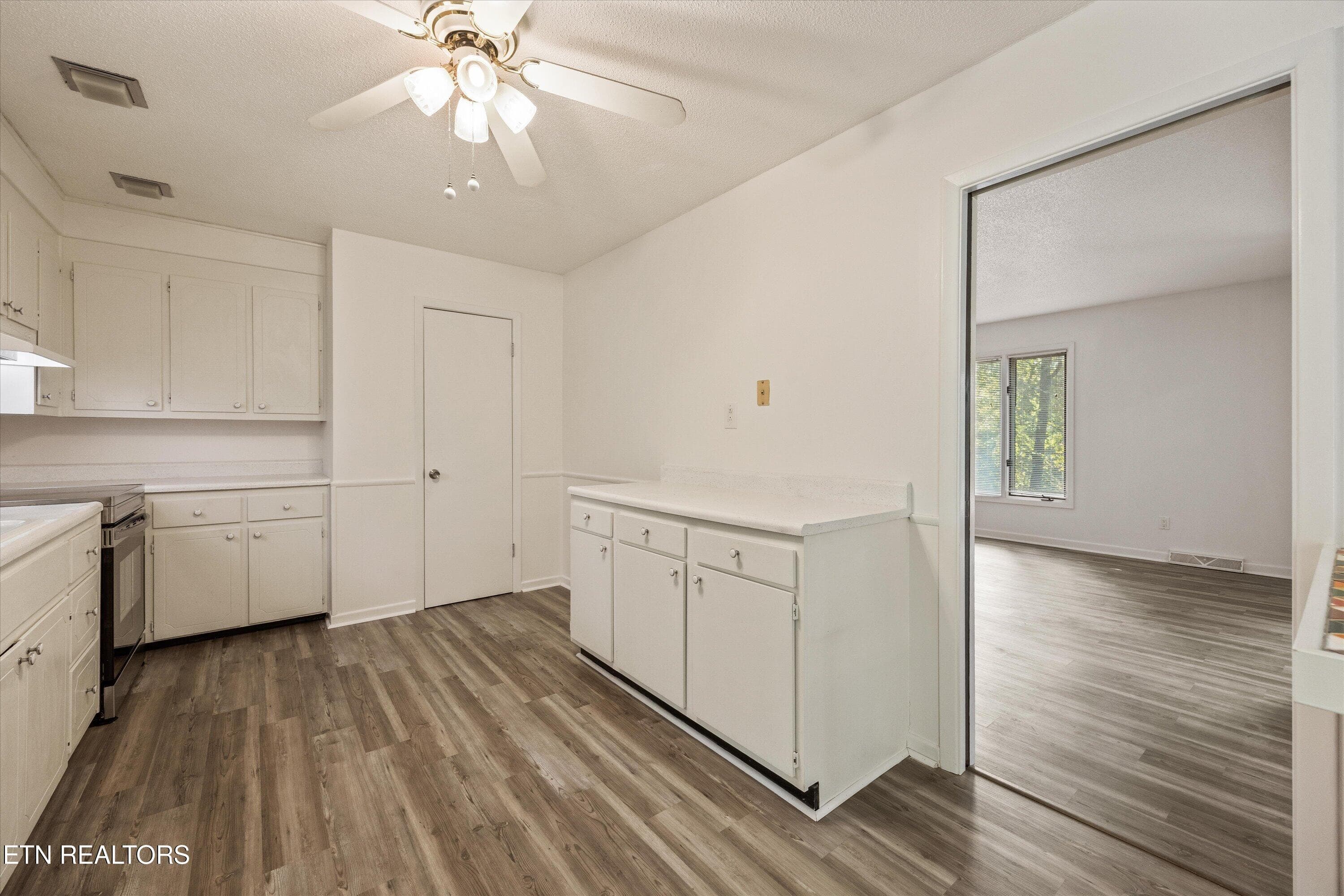 16-624 Starlite Ln17 - 624 Starlite Lane, Knoxville, TN 37920, Knoxville