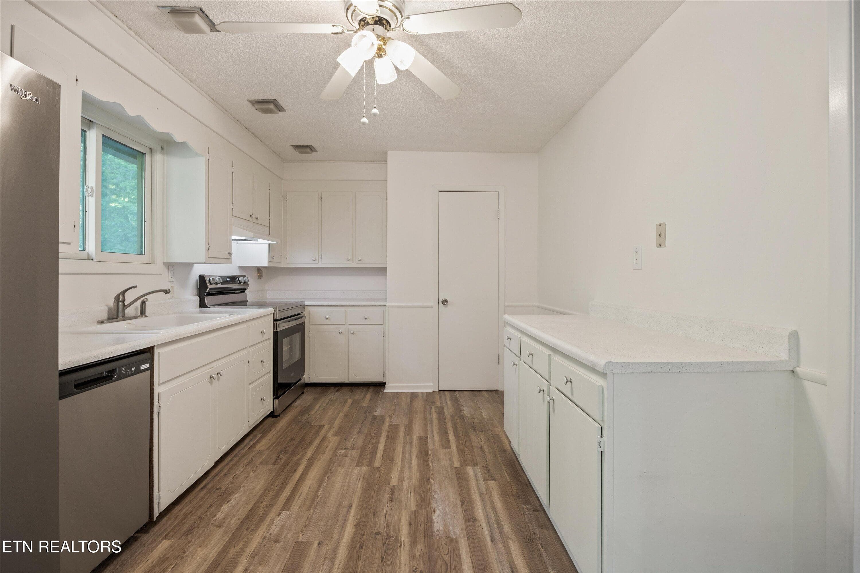 19-624 Starlite Ln03 - 624 Starlite Lane, Knoxville, TN 37920, Knoxville