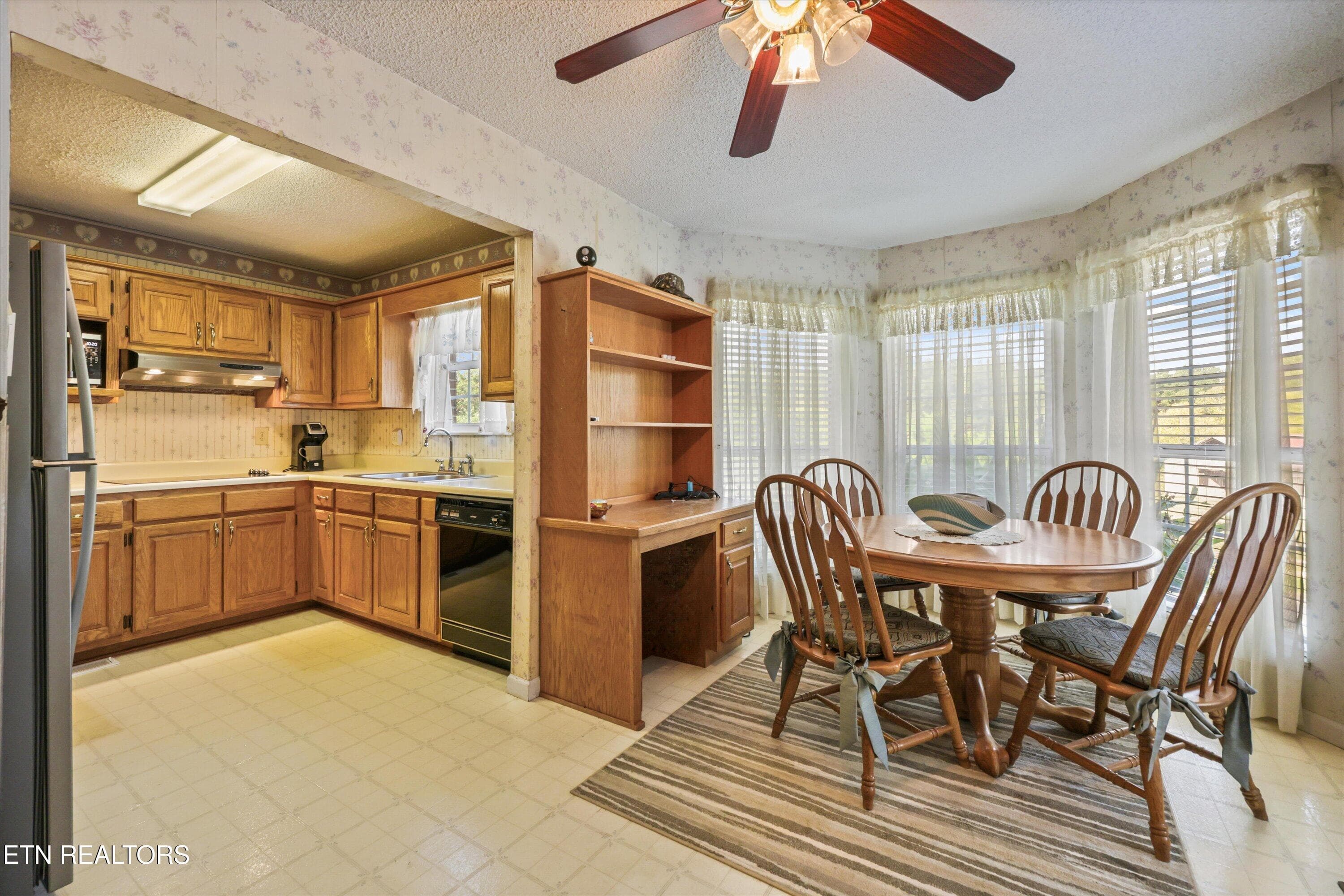 18-2418 Tipton Loop Rd15 - 2418 Tipton Loop Rd, Maryville, TN 37803, Maryville